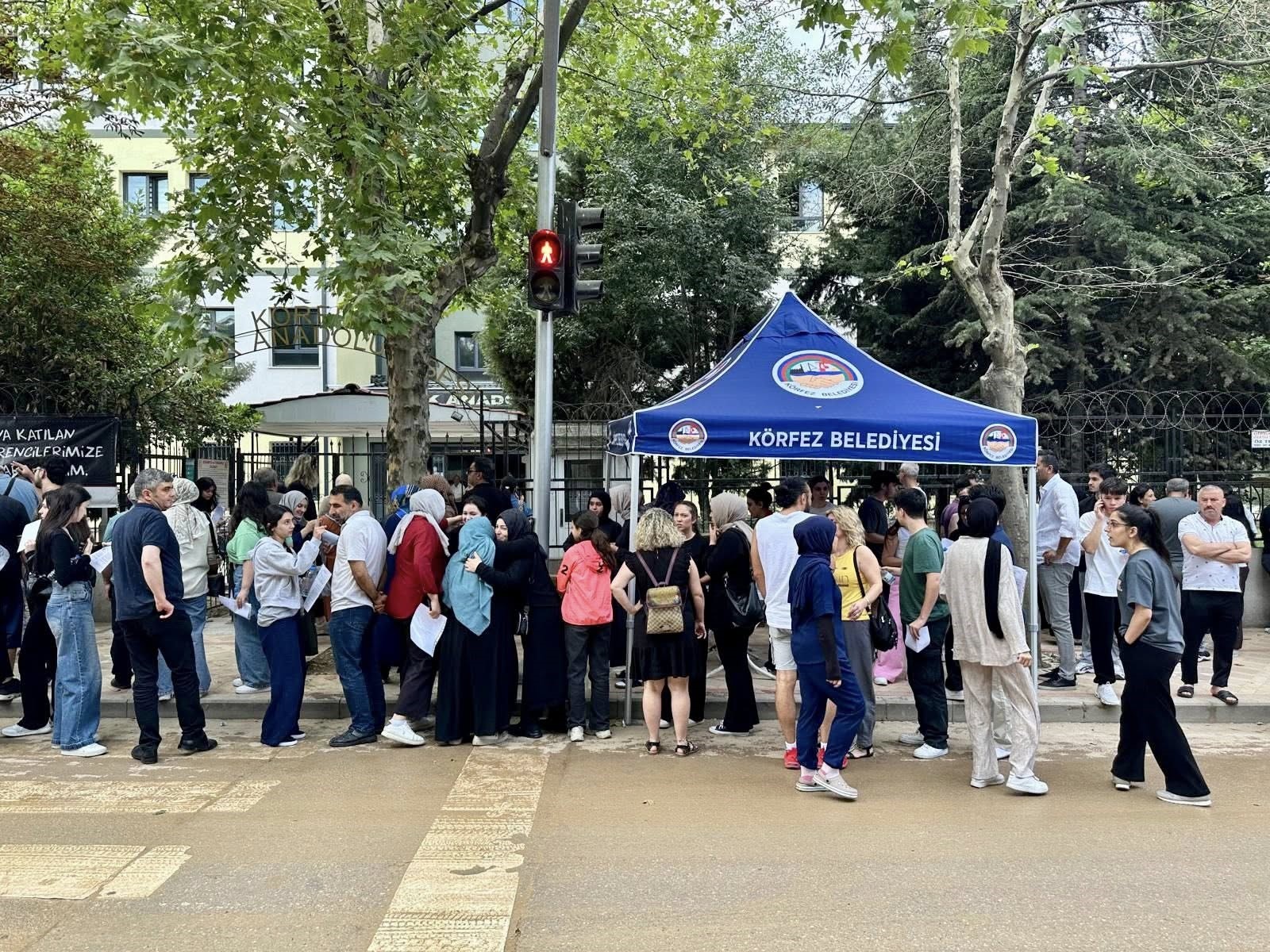 Körfez Belediyesi’nden Yks Adaylarına Moral Desteği 03