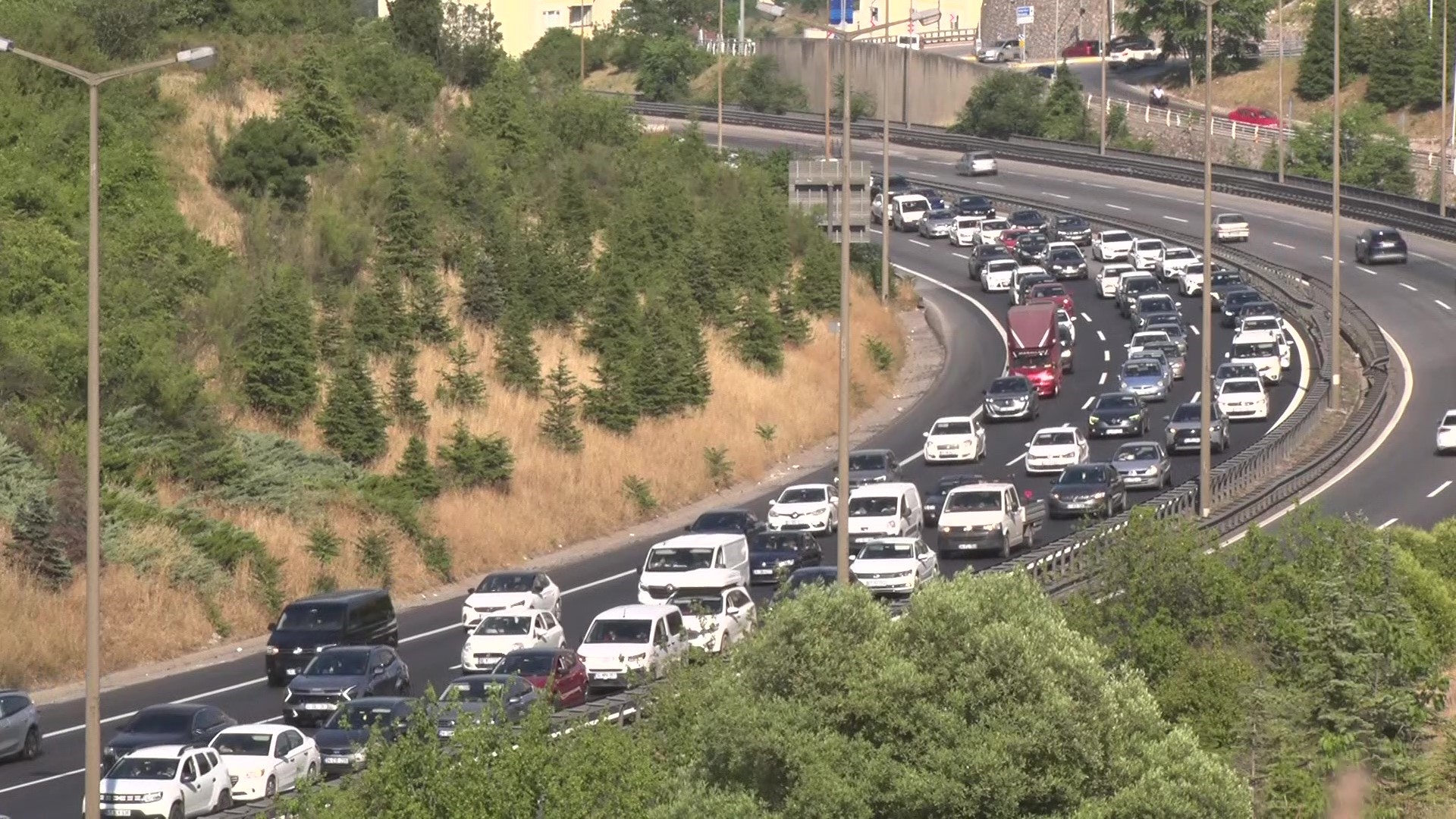 Kurban Bayramı Dönüşünde Kocaeli’de Trafik Kilitlendi 05