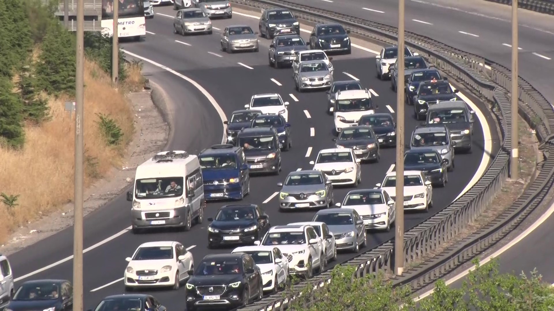 Kurban Bayramı Dönüşünde Kocaeli’de Trafik Kilitlendi 07