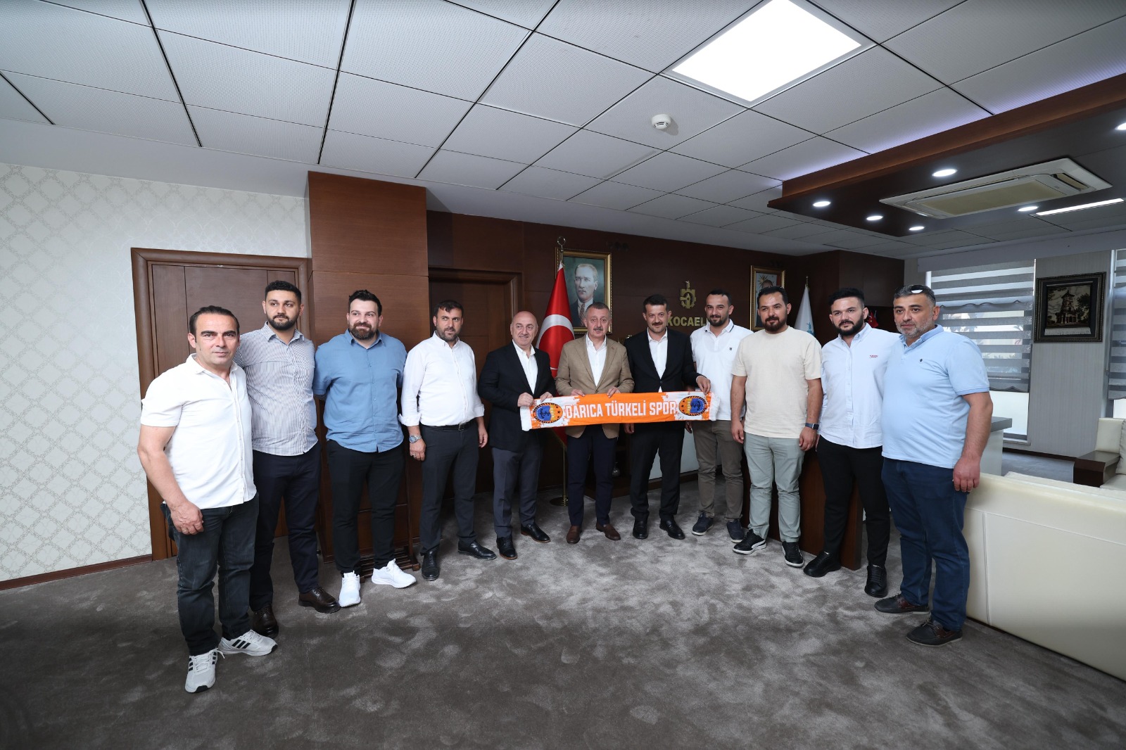 Şampiyon Darıca Türkeli, Başkan Büyükakın'a Geldi