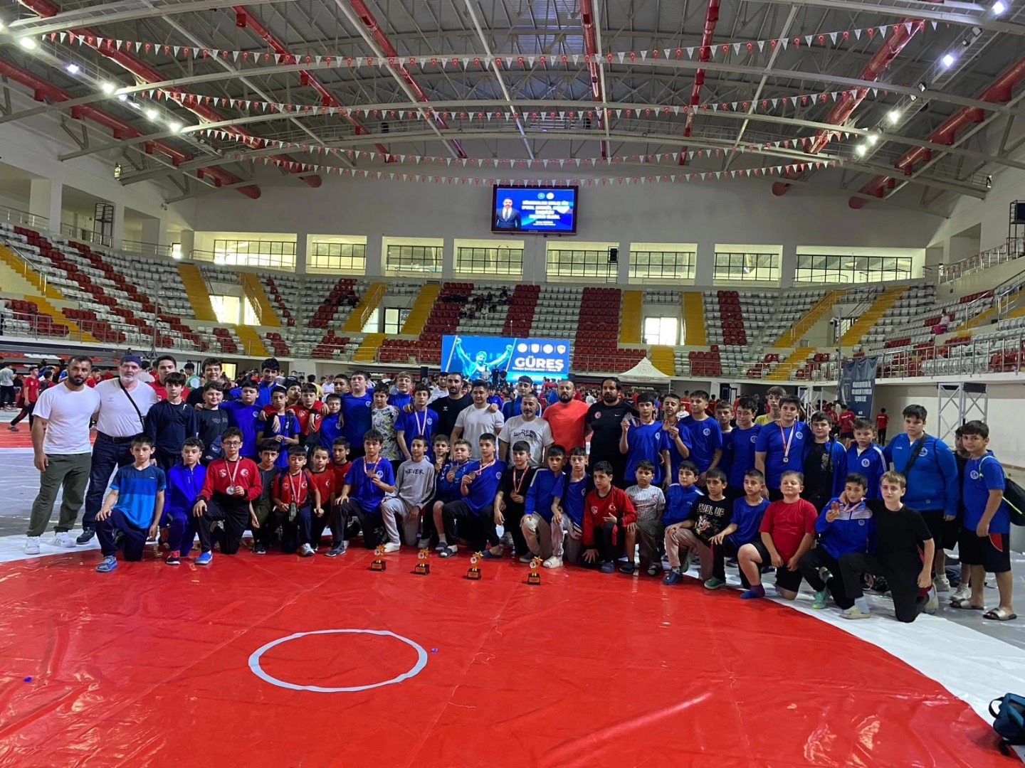 Sivas’ta Kağıtspor Rüzgarı Esti 5