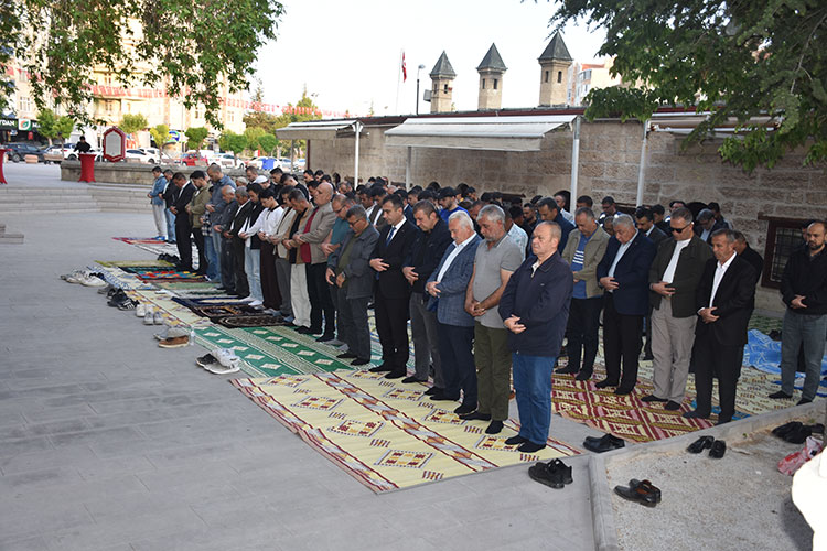 Yurtta Bayram 2