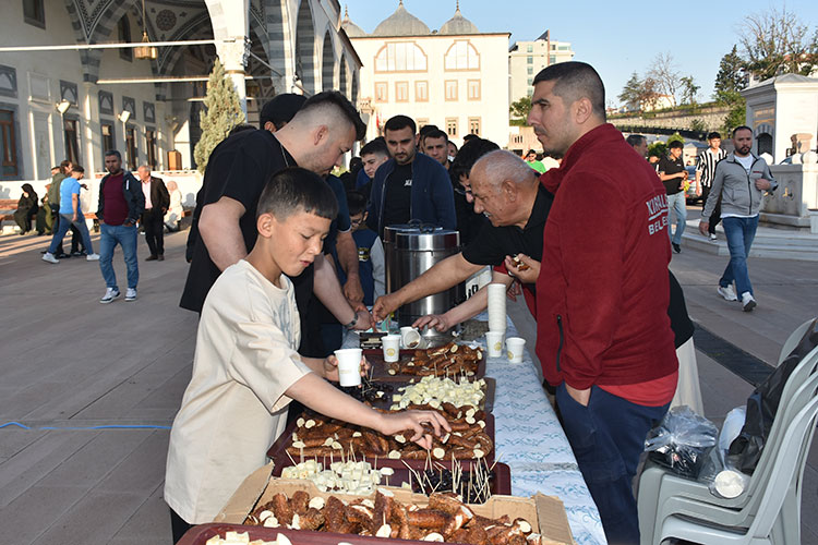 Yurtta Bayram 4