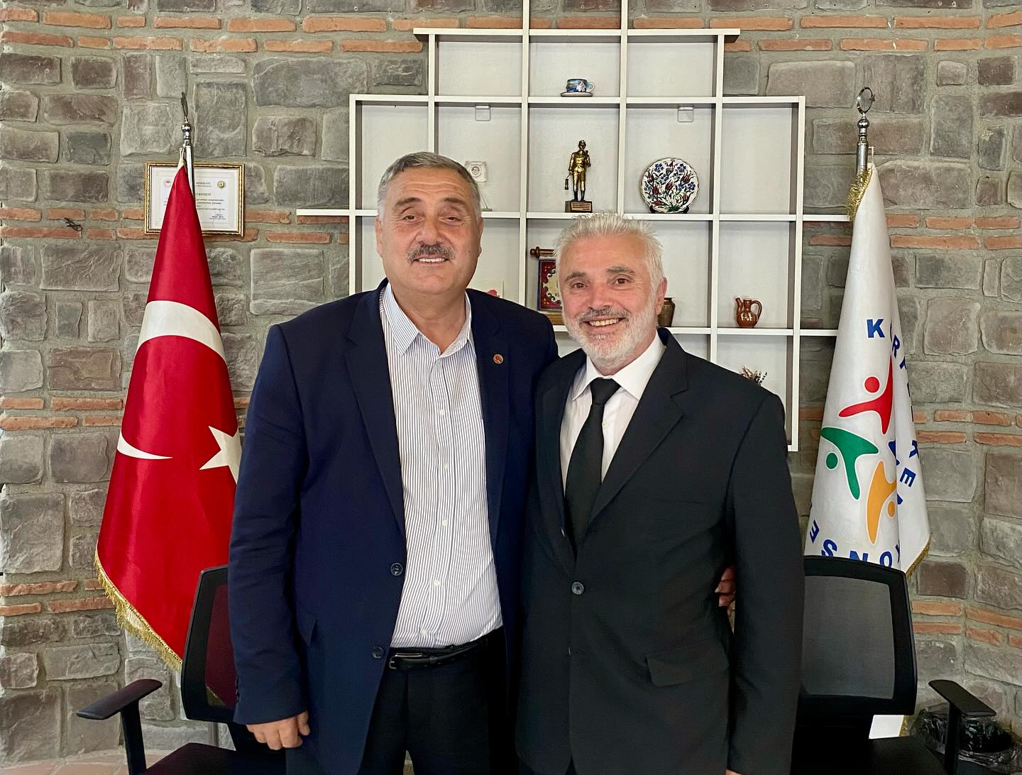 Zi̇yaretler (15)
