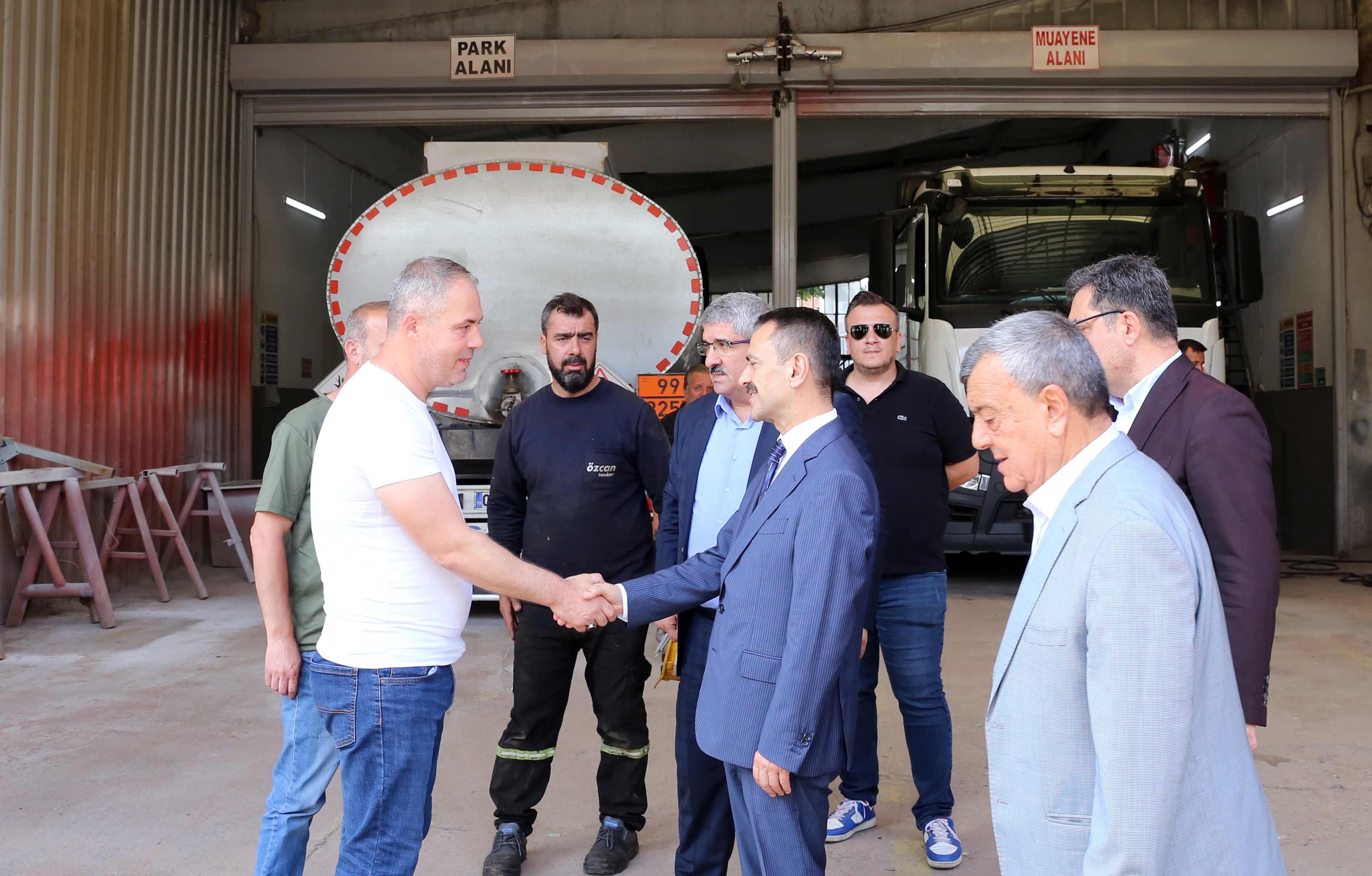 Zi̇yaretler (9)