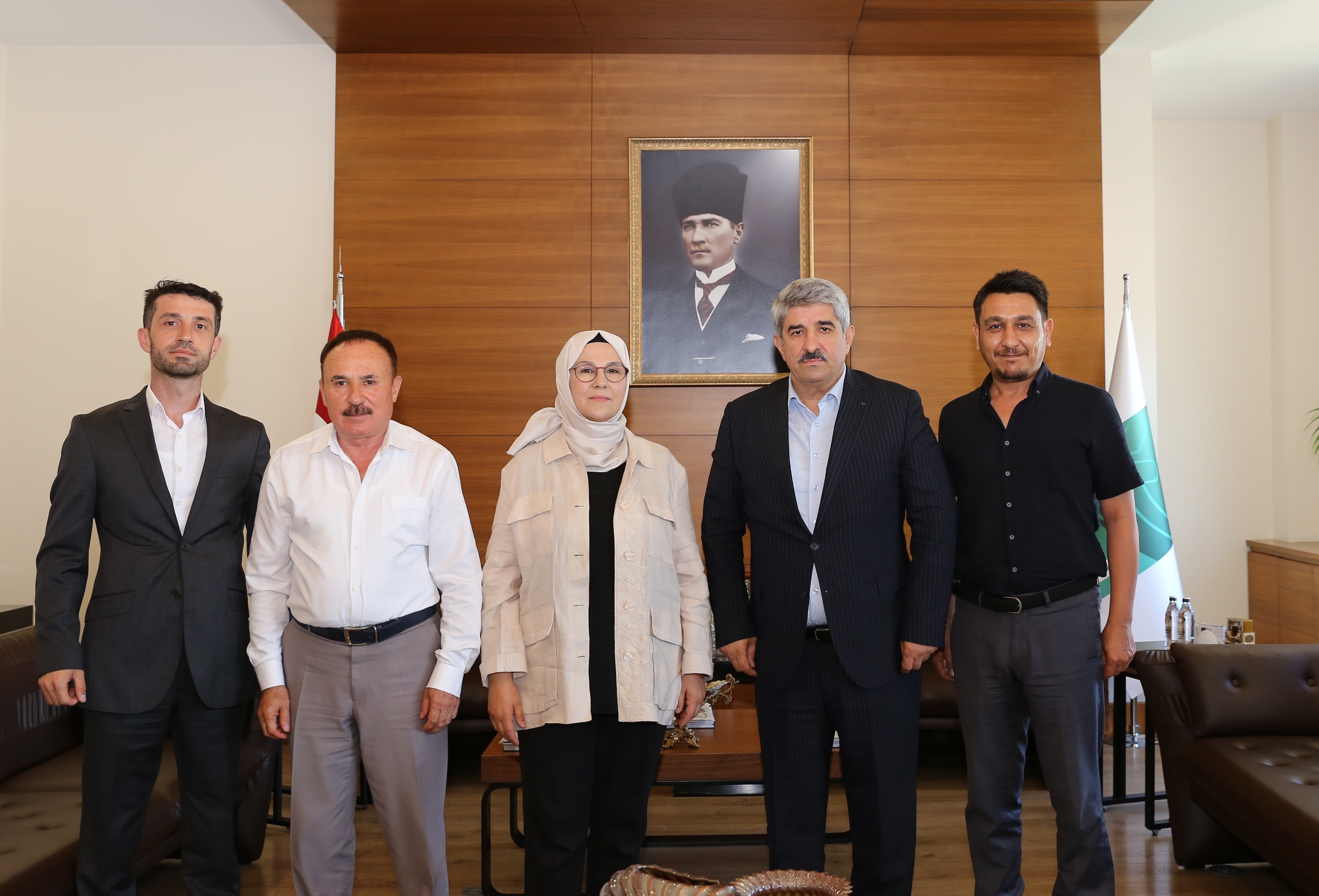 Ak Parti̇ Kocaeli̇ Mi̇lletveki̇li̇ Katircioğlu Zi̇yareti̇