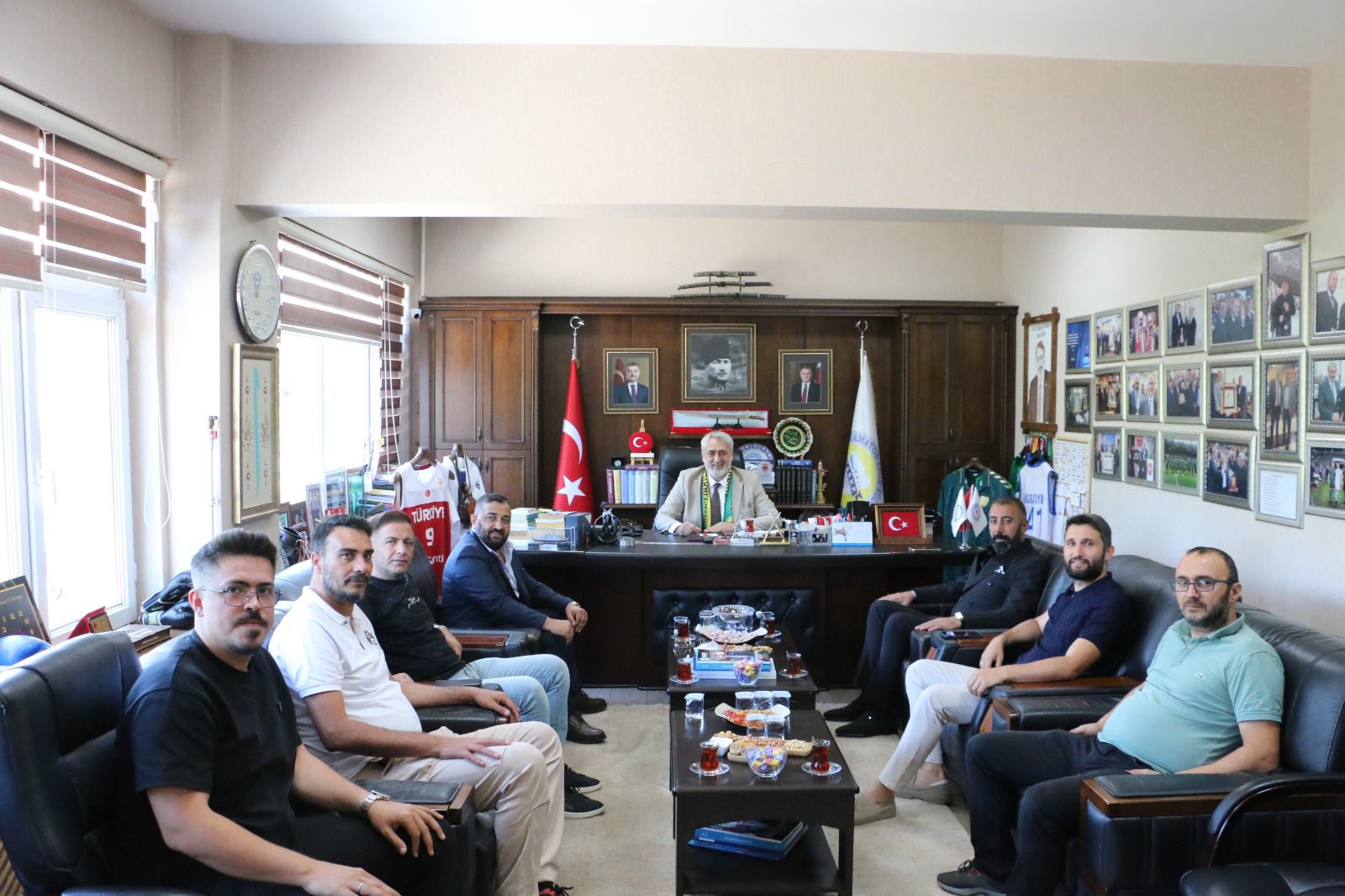 Darıca Gençlerbirliği’nden Kaskf Başkanı Aydın’a Ziyaret (3)