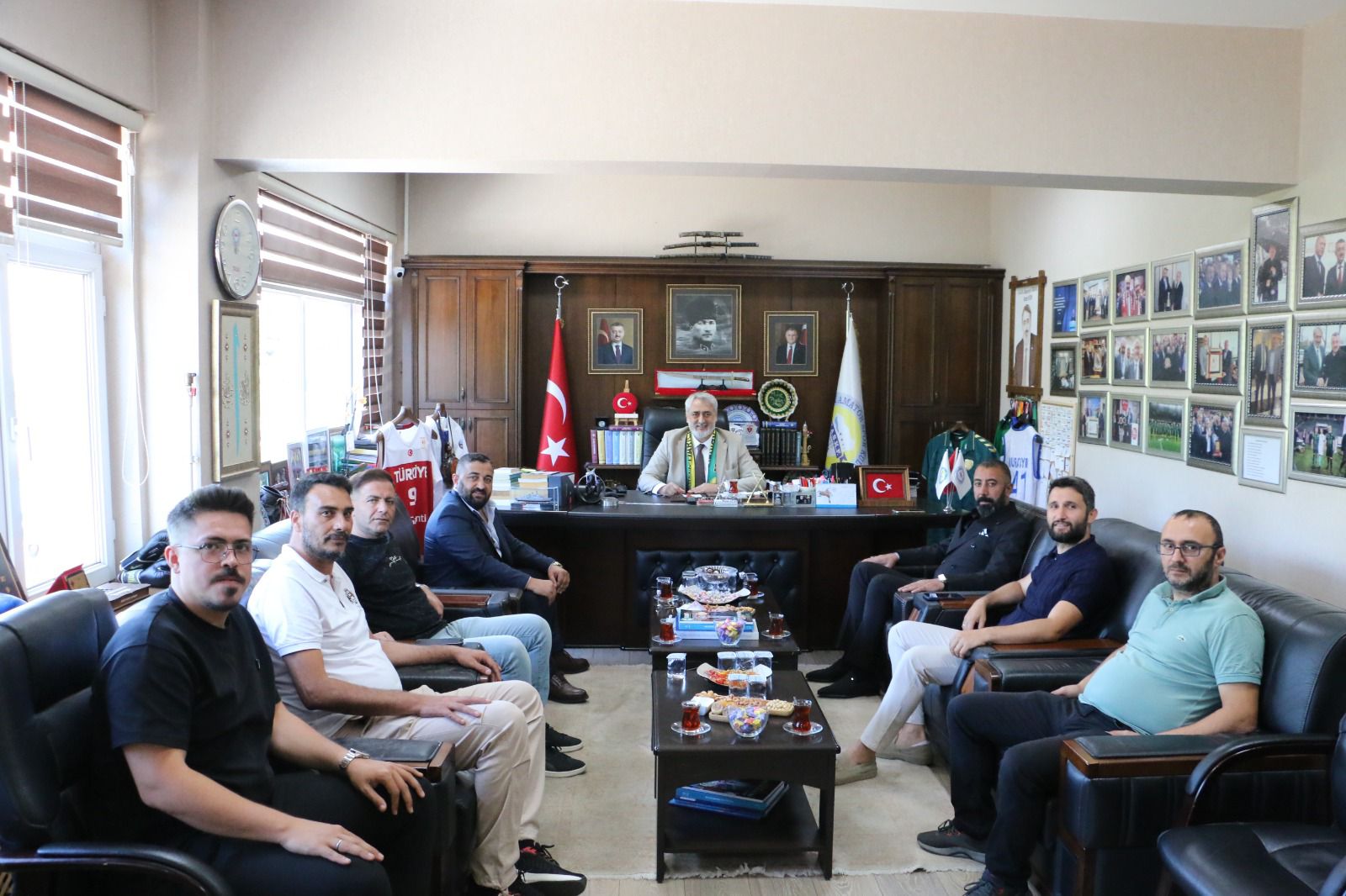 Darıca Gençlerbirliği’nden Kaskf Başkanı Aydın’a Ziyaret (5)