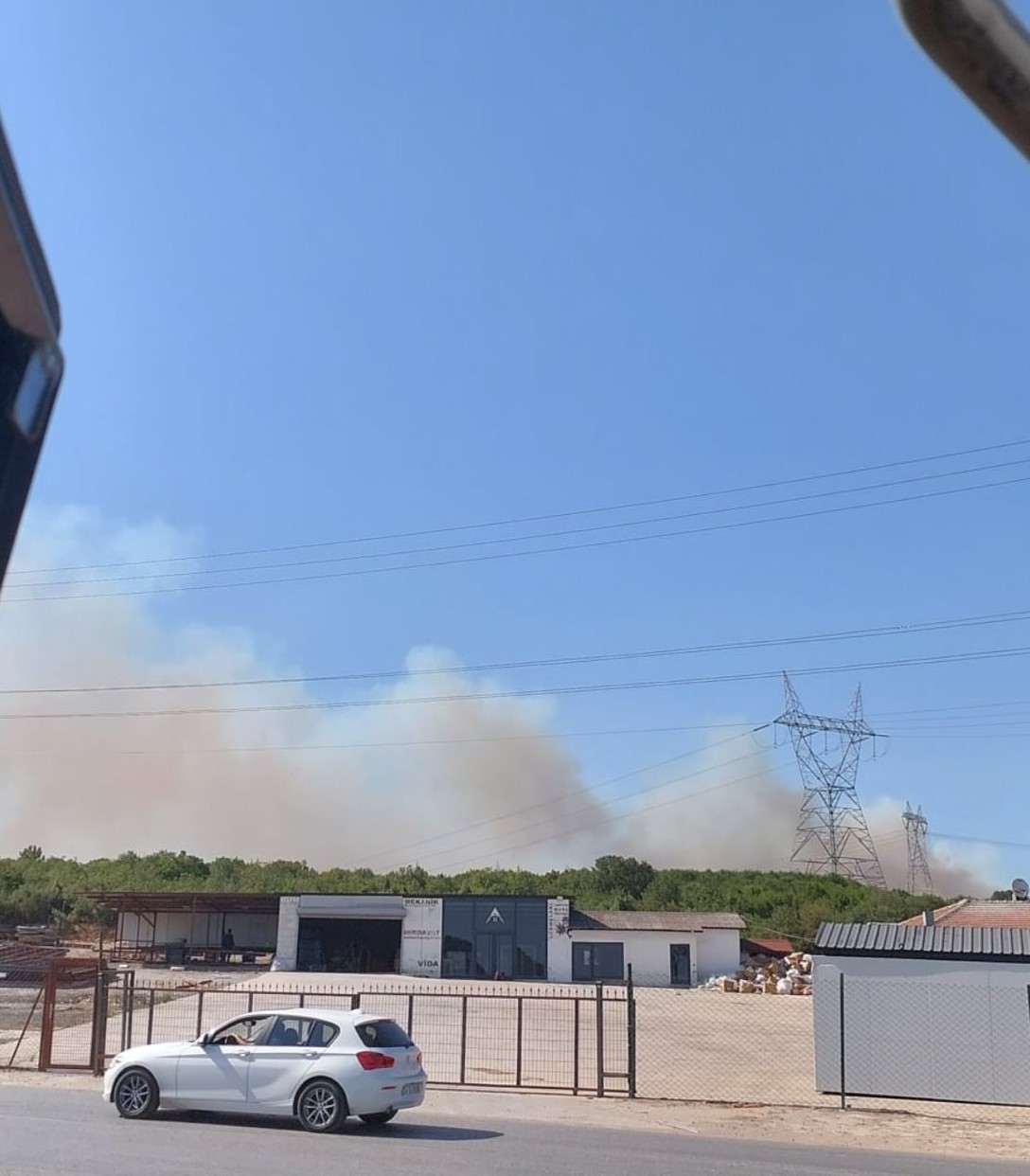 Gebze'de Korkutan Orman Yangını! (1)