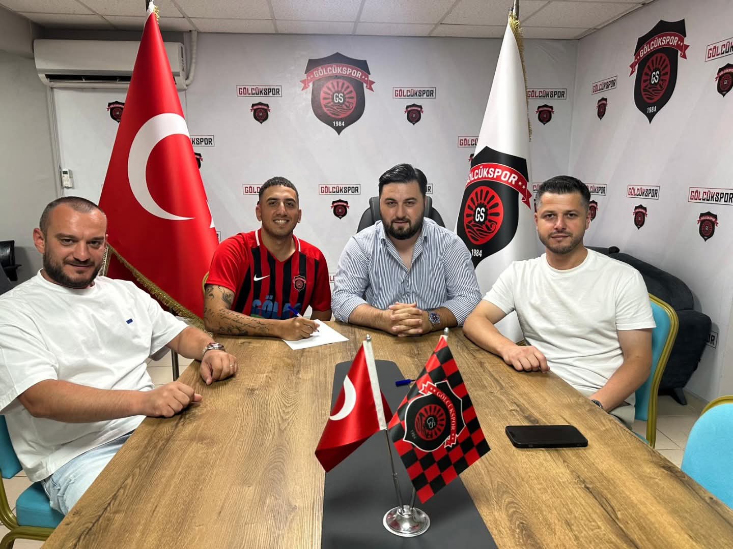 Gölcükspor'da Forvete Takviye! Yiğit Ener Aydın İmzayı Attı