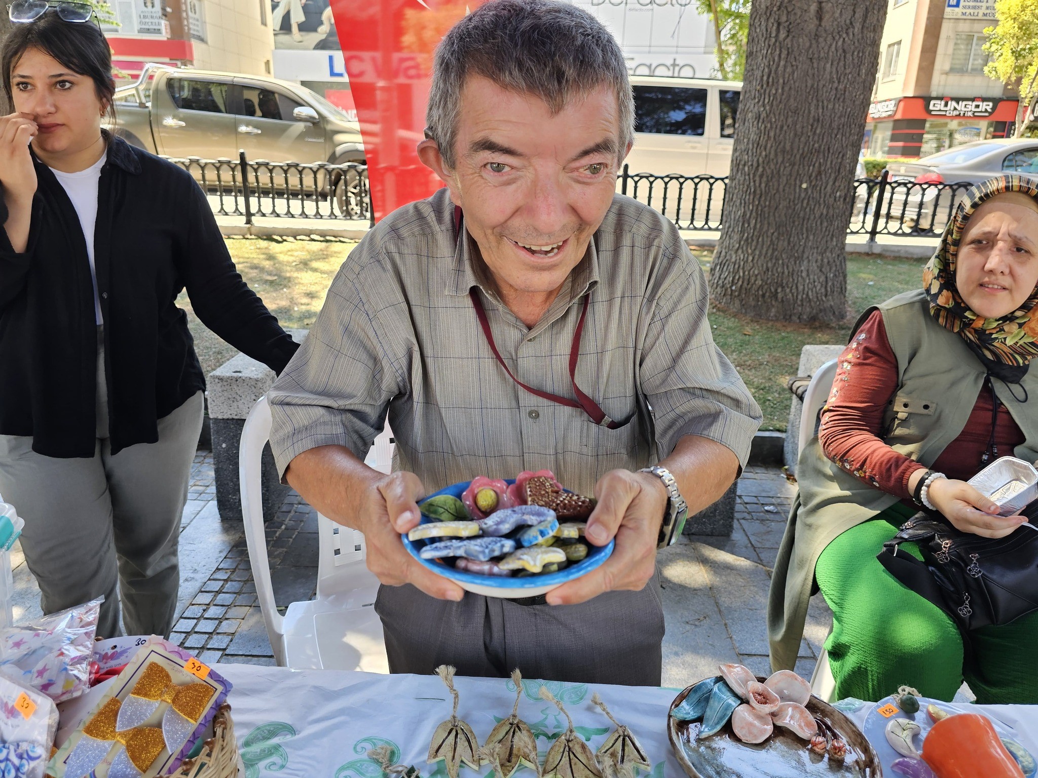 Gölcük’te Engelsiz Kursiyerlerden Sergi (3)