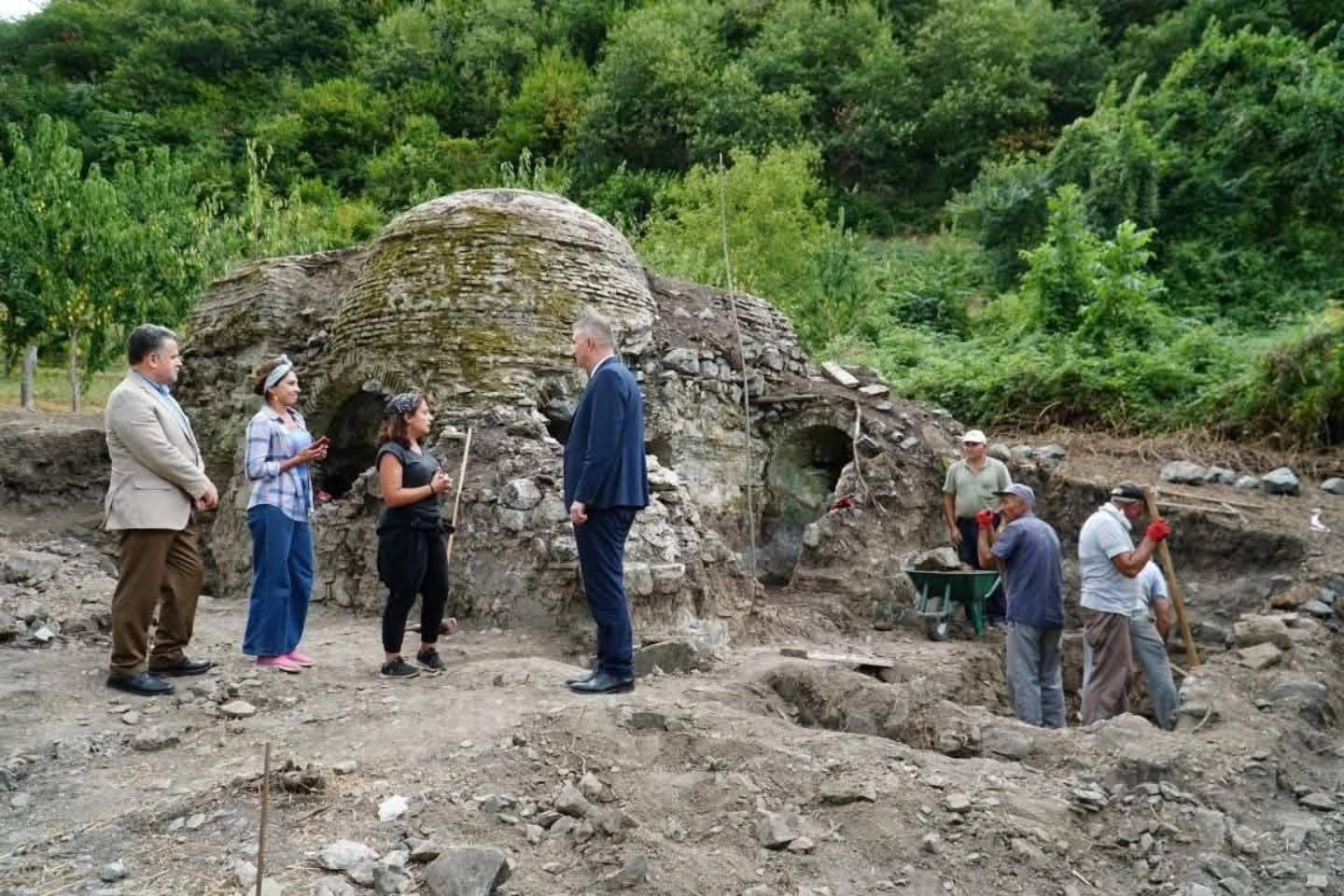 Gölcük'te Tarihî Osmanlı Hamamı’nın Restorasyonu İçin İhale Yapıldı (1)