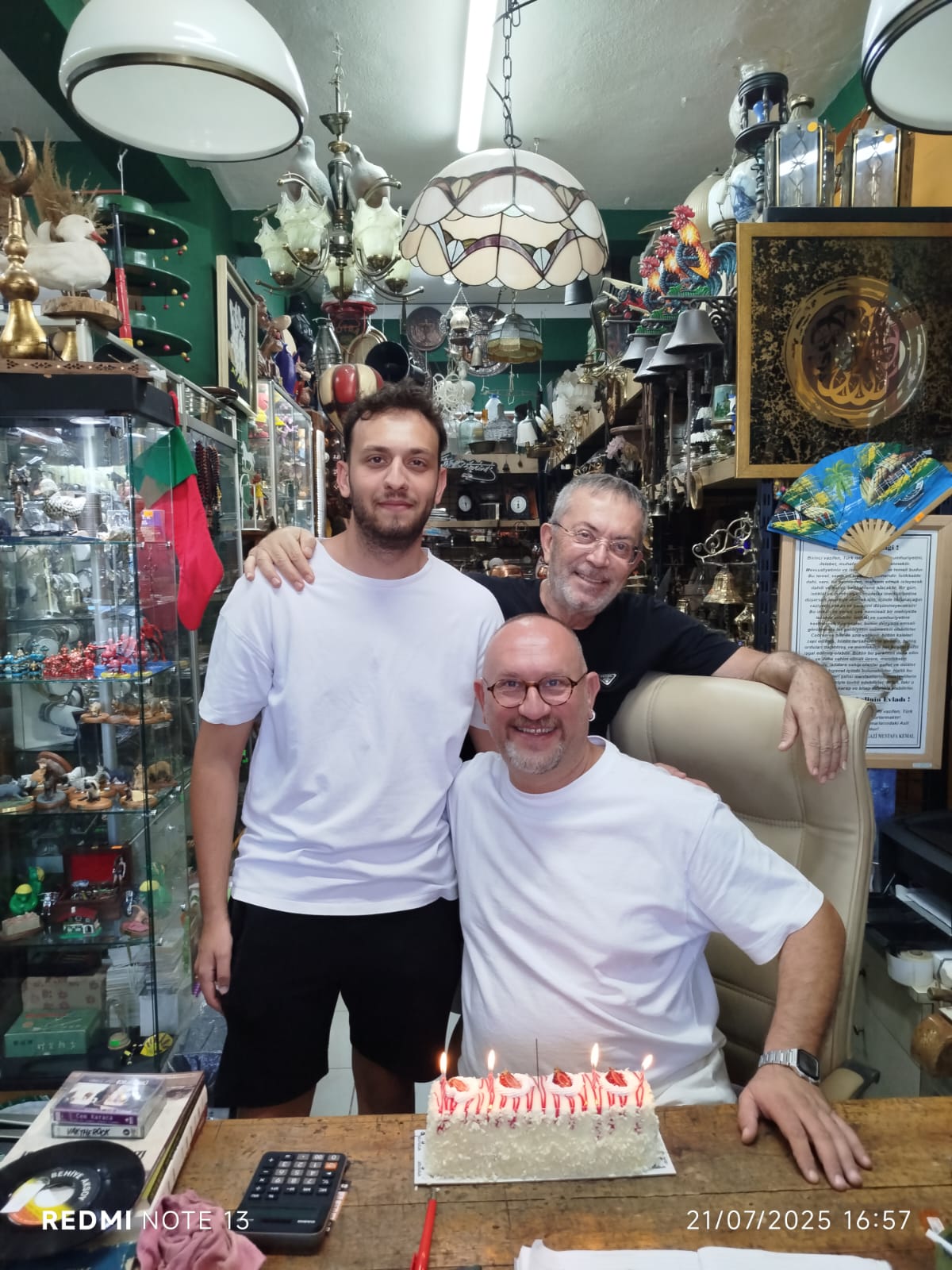 Hamdi Dinibütünoğlu’na 50. Yaş Sürprizi (2)