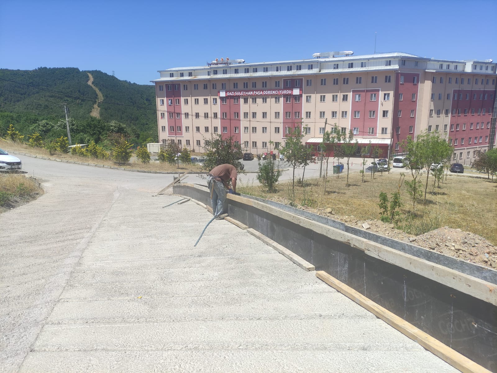 İzmit Belediyesi’nden Kabaoğlu’nda Yol Çalışması (1)