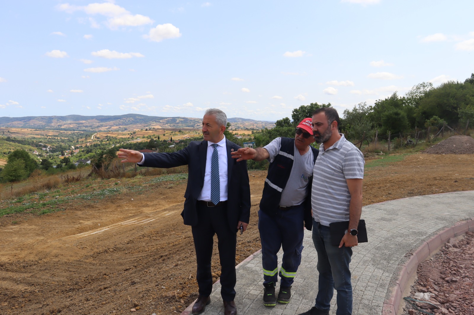 İzmit Belediyesi’nden Kısalar’a Park Müjdesi (4)