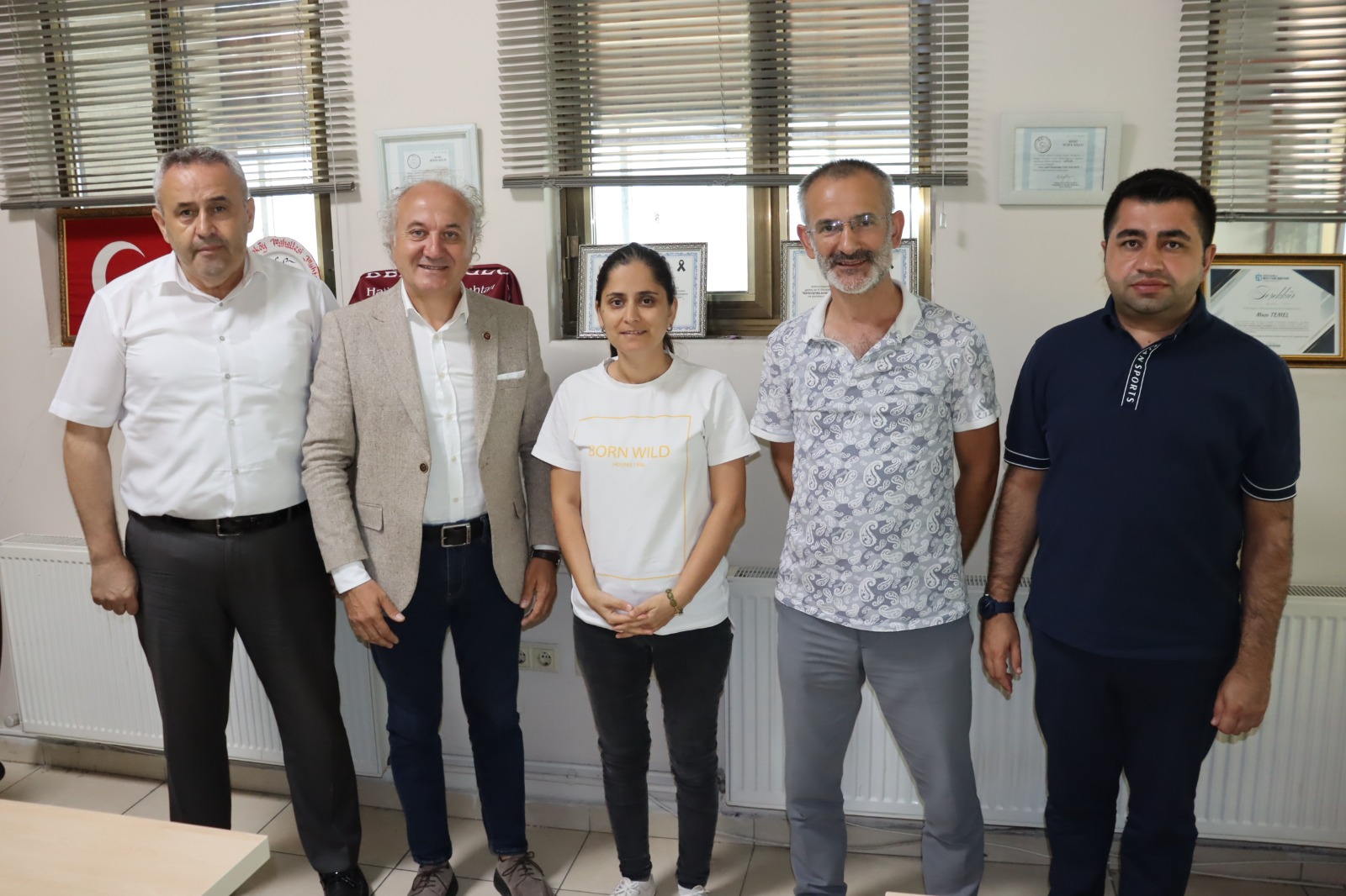 İzmit Belediyesi’nden Muhtarlara Birebir Ziyaret (5)