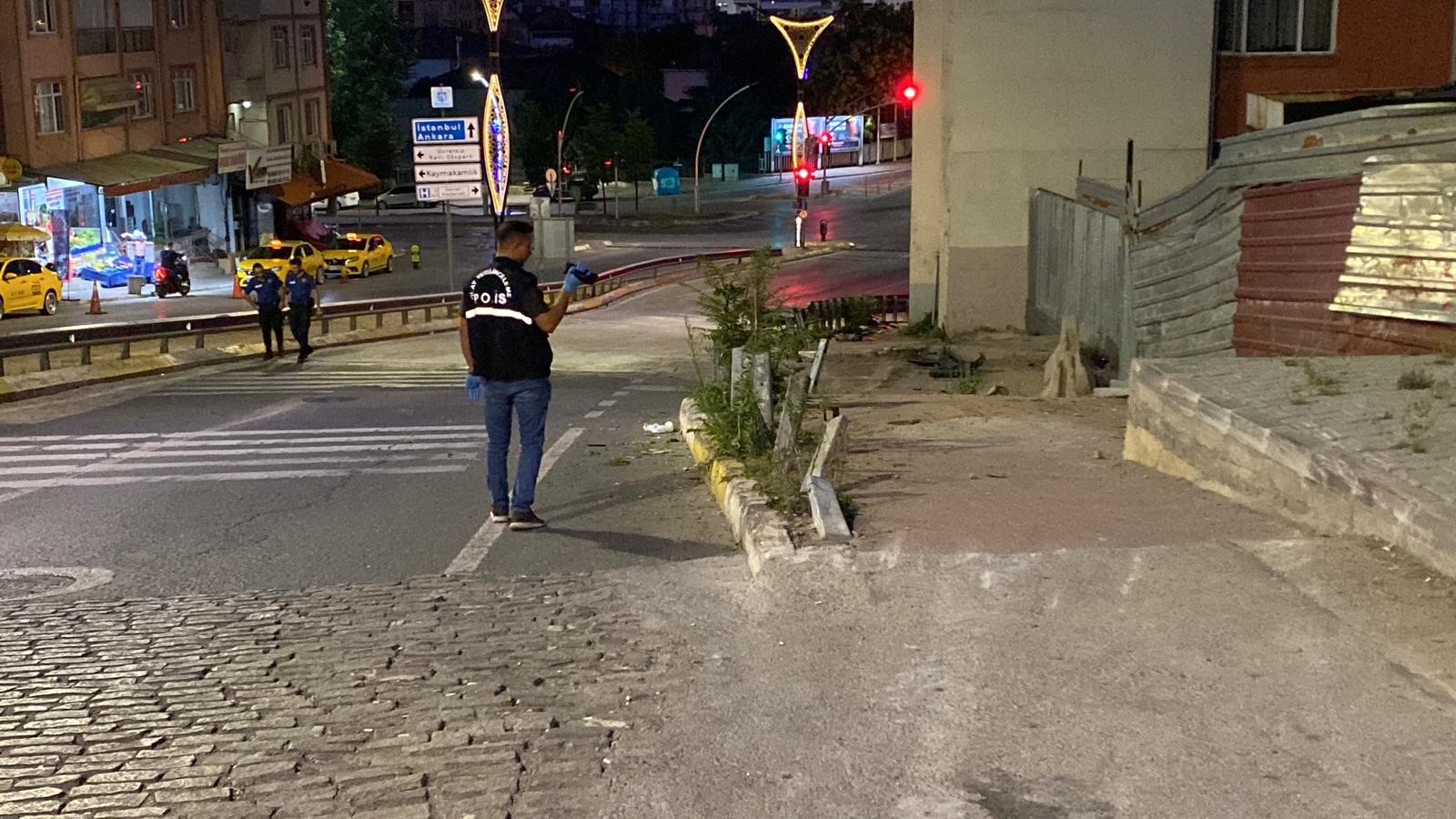 İzmit’te Feci Kaza! 2 Kişi Hayatını Kaybetti (5)