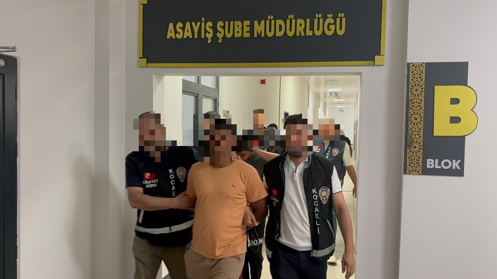 Kandıra’da Av Tüfeğiyle Dehşet Saçmışlardı! 3 Tutuklu (7)