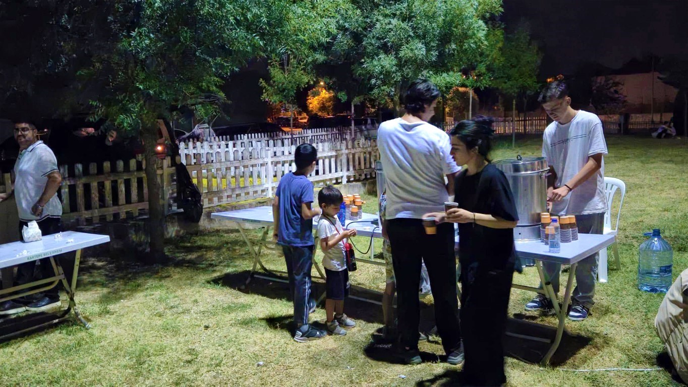 Kartepeliler Yıldızların Altında Sinema Keyfi Yaşadı (4)