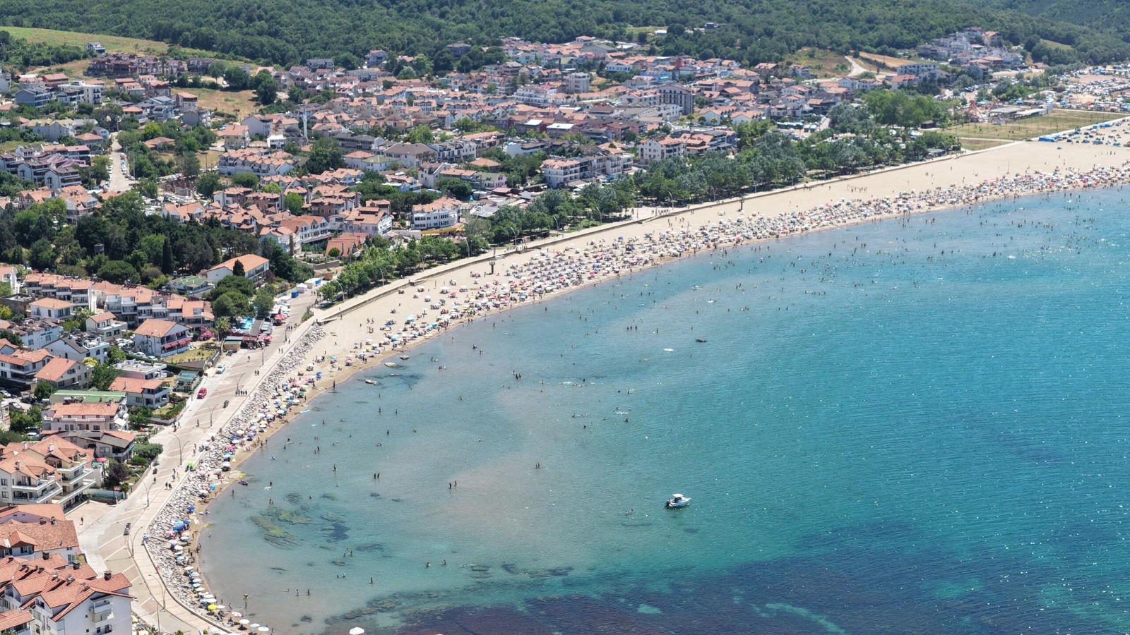Kocaeli Sahillerinde Koskem Alarmda! Bir Haftada 235 Kurtarma Vakası (4)