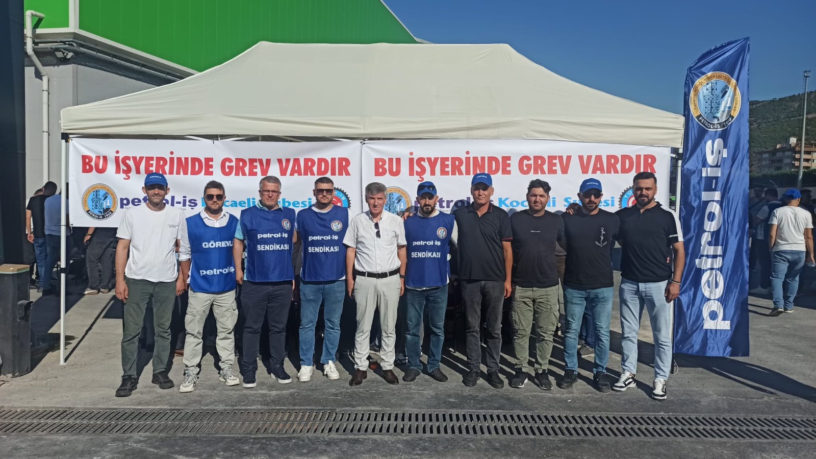 Kocaeli’de Bir Fabrika Daha Resmen Greve Başladı 3