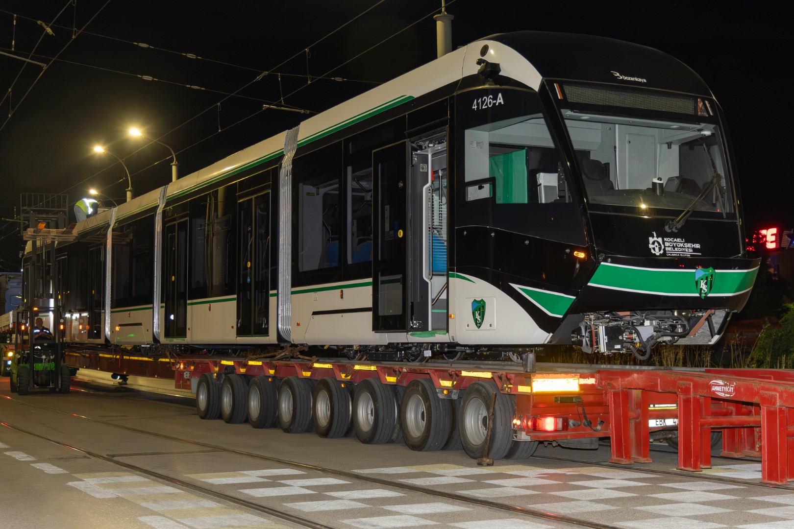 Kocaeli’de Tramvay Filosu Güçleniyor! 8’Inci Araç Da Raylarda (3)
