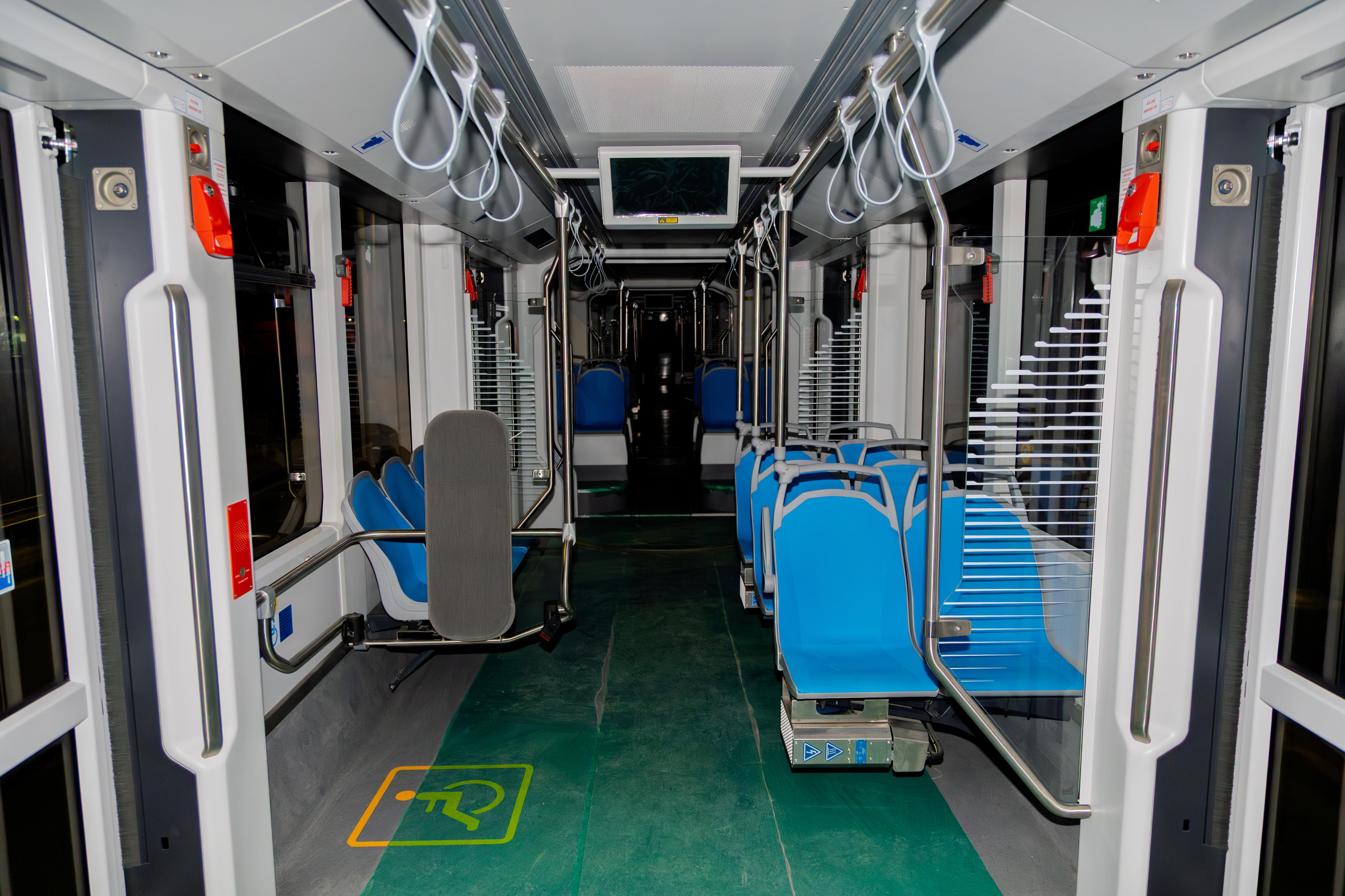 Kocaeli’de Tramvay Filosu Güçleniyor! 8’Inci Araç Da Raylarda (5)
