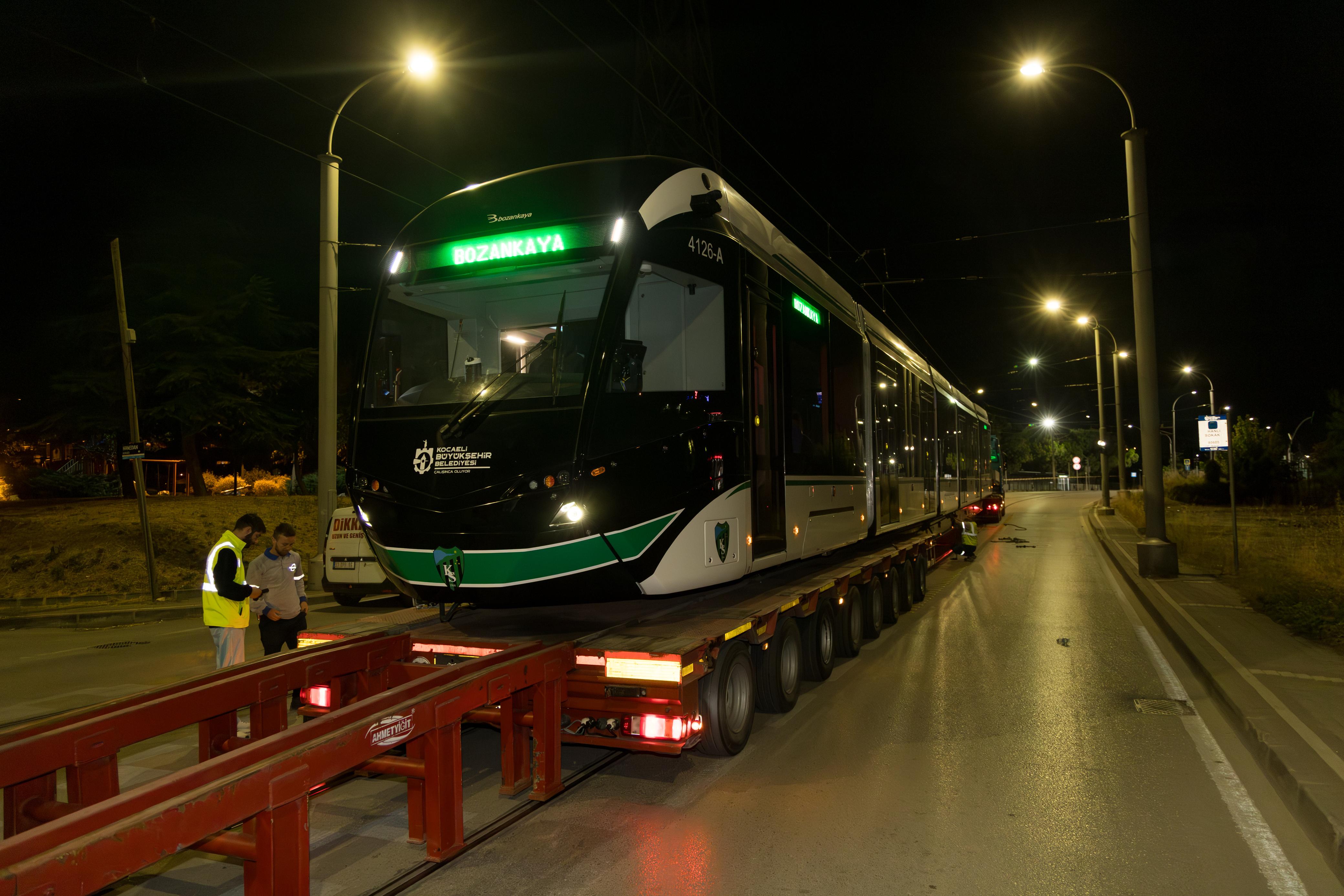 Kocaeli’de Tramvay Filosu Güçleniyor! 8’Inci Araç Da Raylarda (6)