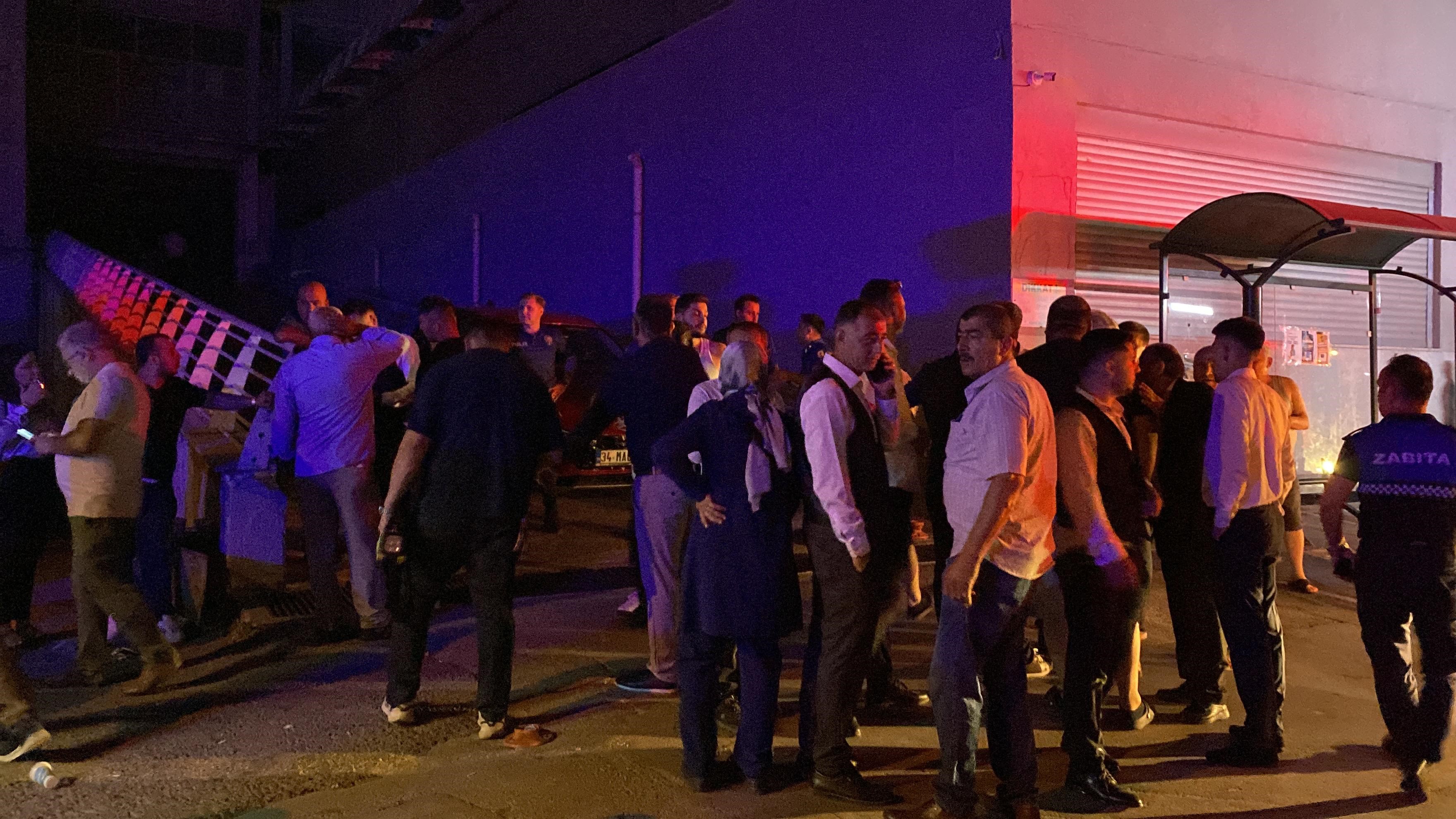 Körfez’de Düğün Felakete Dönüşüyordu! 2’Si Çocuk 4 Kişi Hastaneye Kaldırıldı (3)