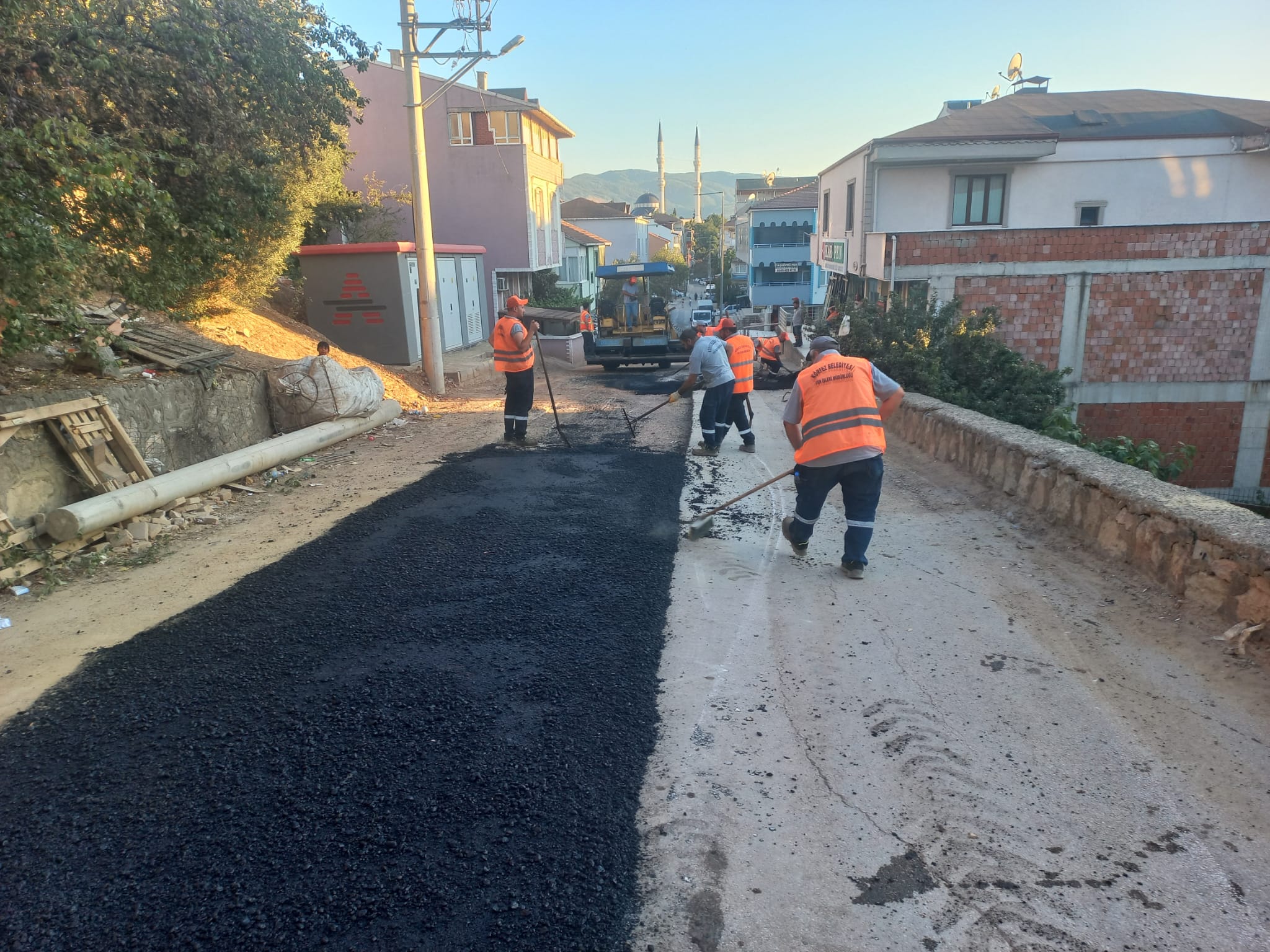 Körfez’de Yollar Yenileniyor (2)