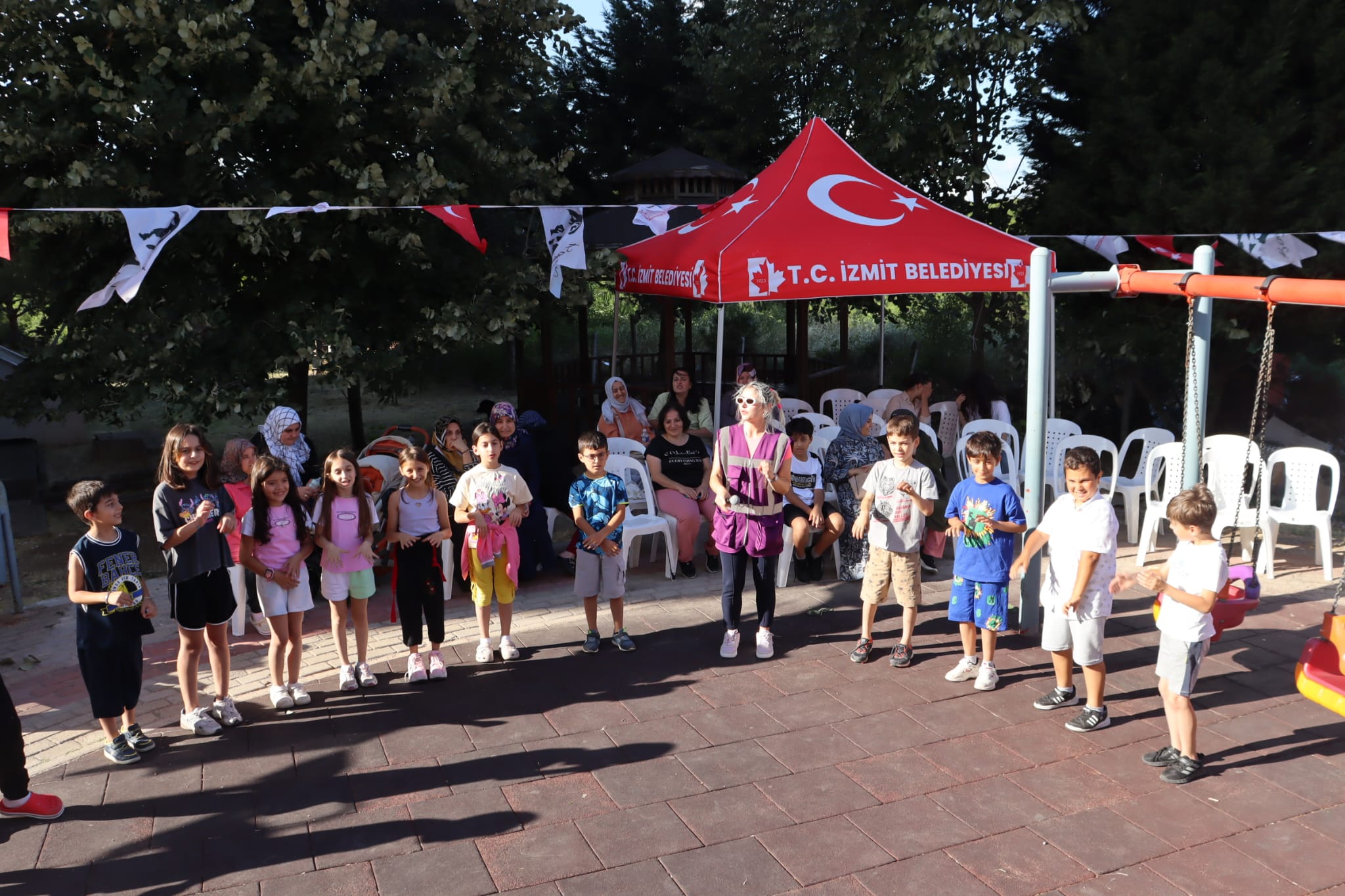 Mahallelerde Geleneksel Çocuk Senlikleri Yüzleri Güldürmeye Devam Ediyor (6)