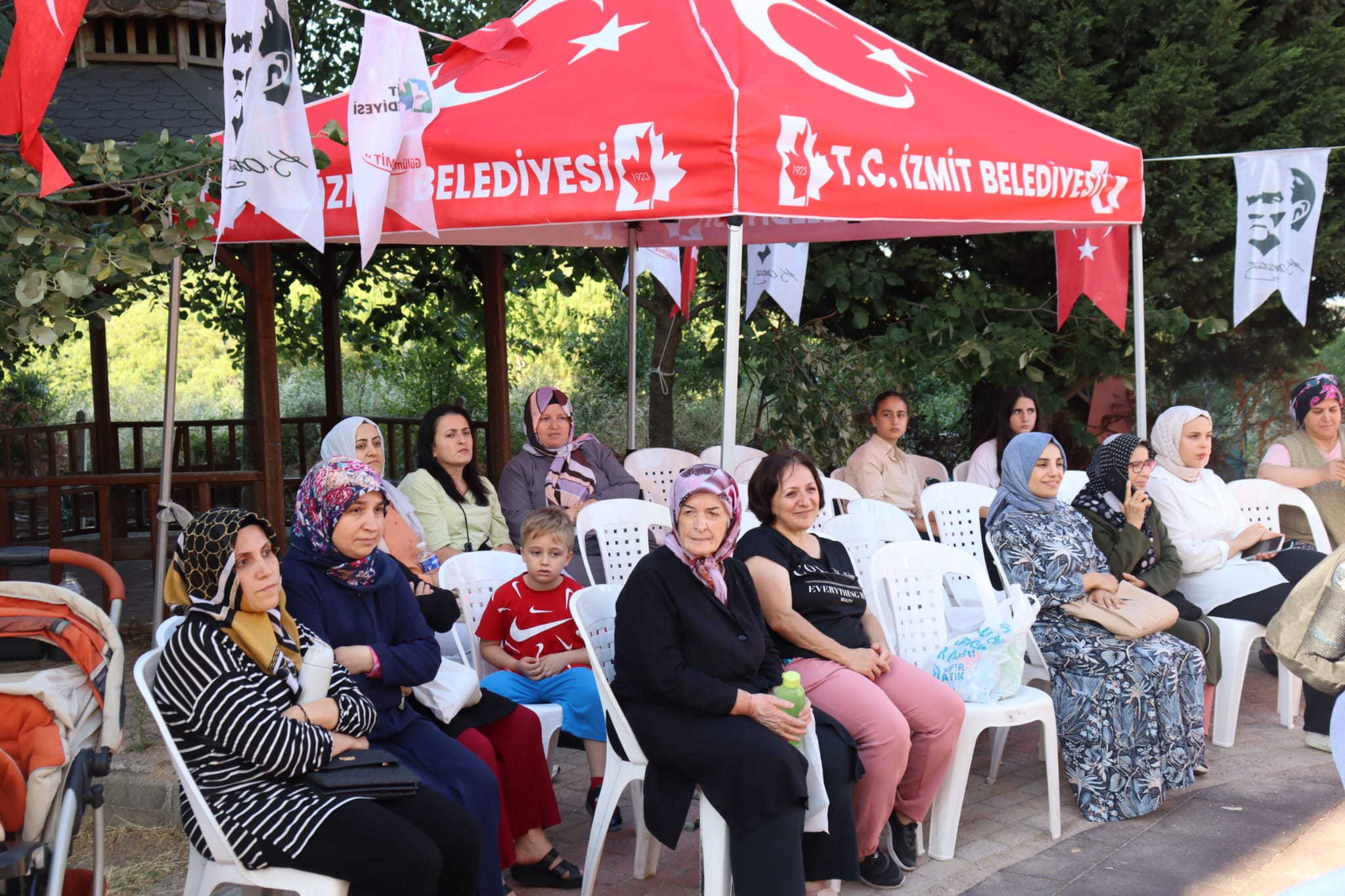 Mahallelerde Geleneksel Çocuk Senlikleri Yüzleri Güldürmeye Devam Ediyor (7)