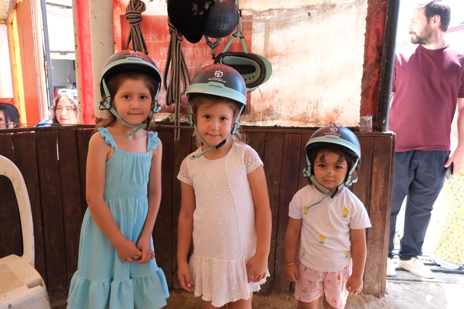 Miniklere Tatil Hediyesi! Ata Binen Çocuklar Maceraya Doydu (6)