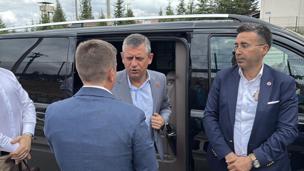 Özgür Özel'den Kandıra Cezaevi'ne Ziyaret! (4)