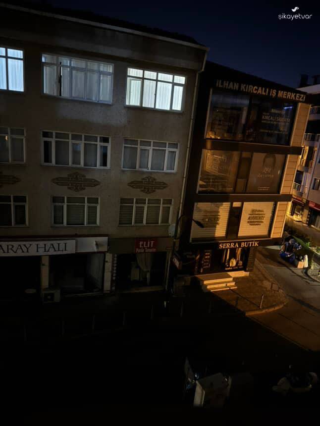 Sokak Lambası Bir Aydır Yanmıyor! Mahalleli Karanlığa Mahkum Bırakıldı (3)