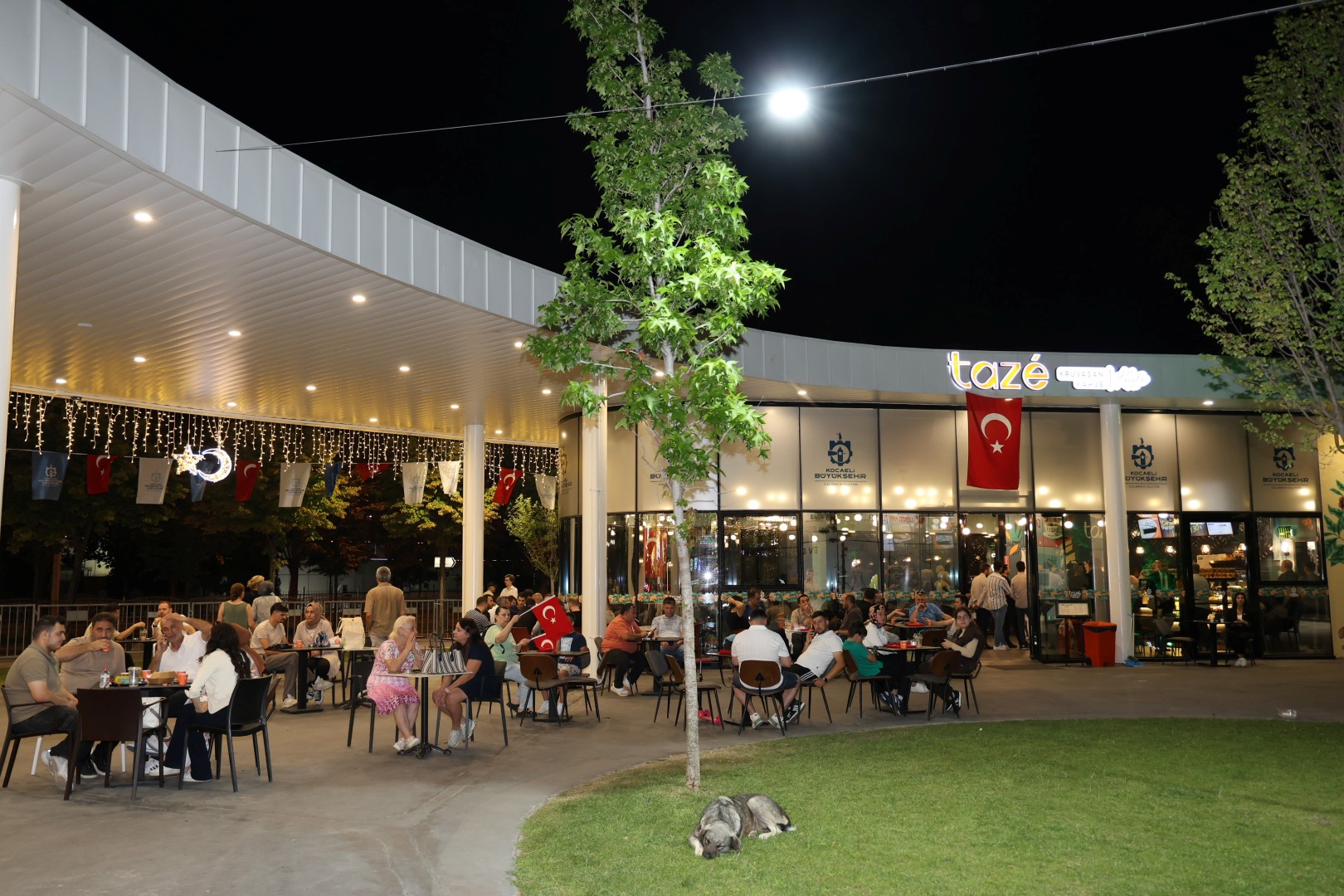 Taze Kruvasan&Kahve’ye Kocaelililerden Yoğun İlgi (4)