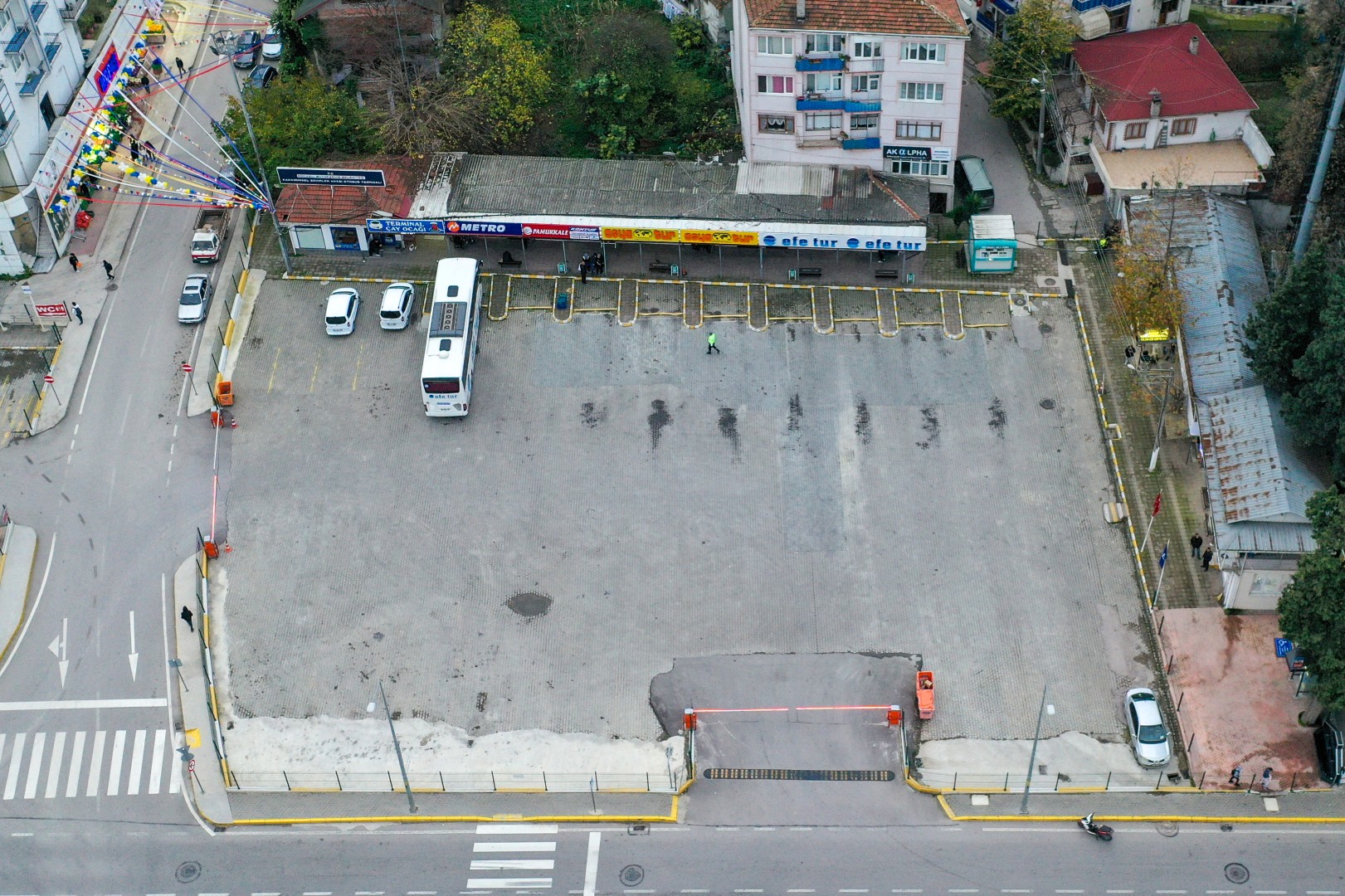 Başkan Büyükakın, Gölcük Ve Karamürsel Otogarlarının Dönüşümünü Paylaştı (4)