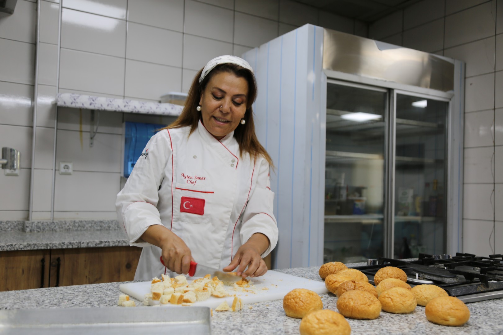 Beyaz Kalpler’den Masterchef Sahnesine! Ayten Saner Ana Kadroda (3)