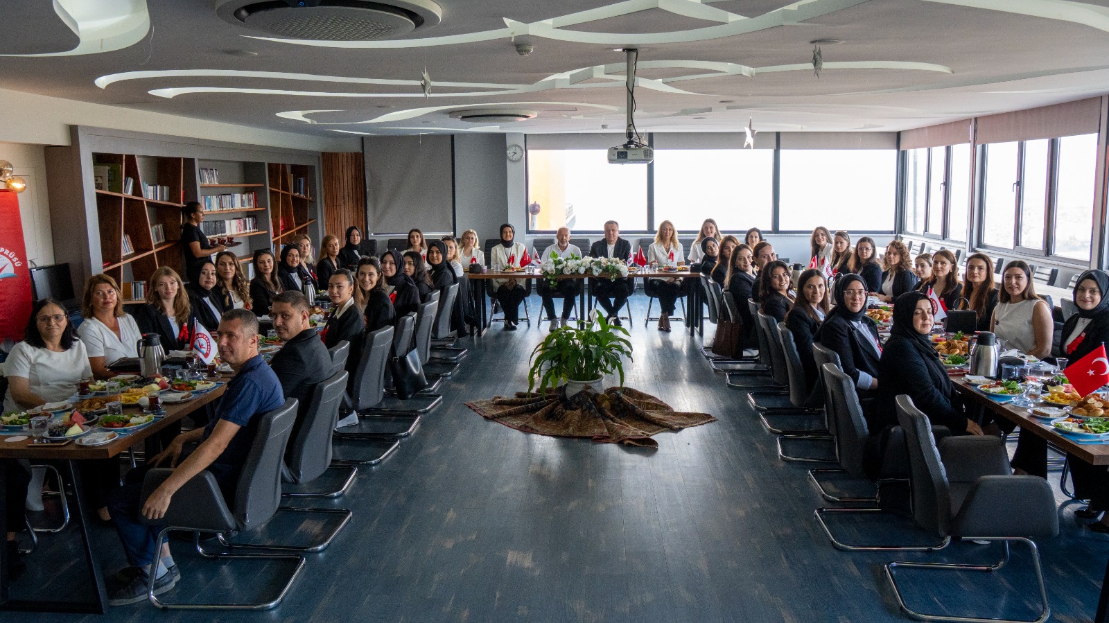 Bilgi Köprüsü Anaokulları’ndan Öğretmenlere Yoğun Seminer Programı (2)