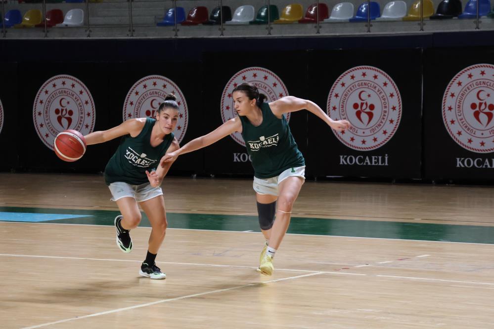 Danilos Pizza Yeni Adıyla Lige Hazır! Kocaeli Kadın Basketbol Sezona Başladı (6)