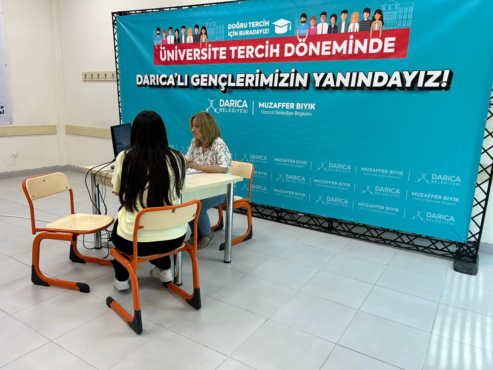 Darıca Belediyesi’nden Üniversite Adaylarına Rehberlik Desteği (2)