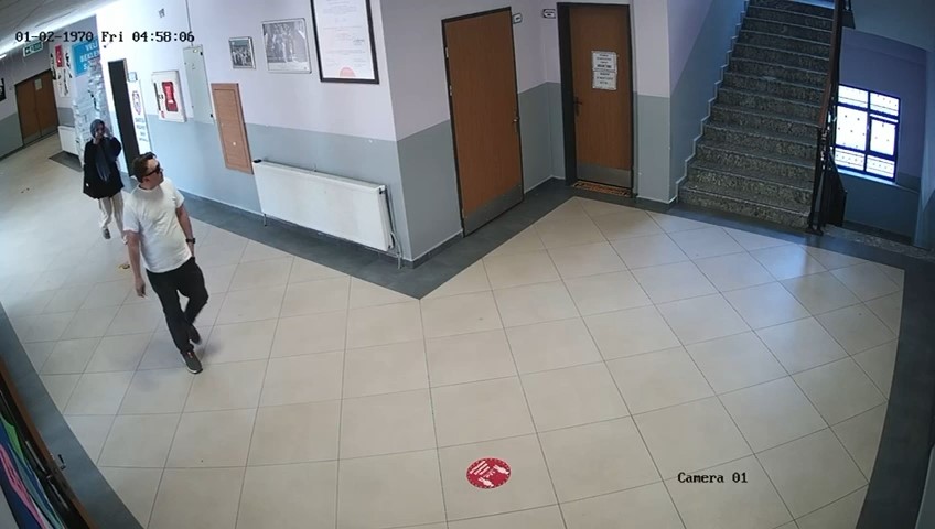 Darıca'da Sahte Adres İddiası Kavgası Kanlı Bitti! Veli Okul İdaresine Bıçakla Saldırdı (6)