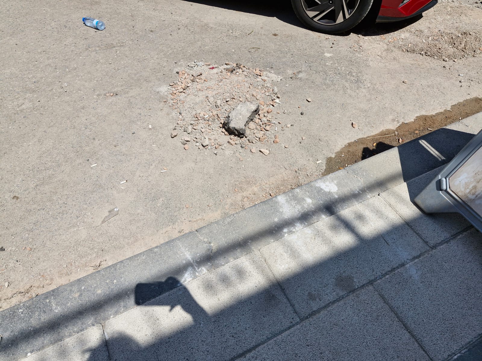 Denziciler Caddesi’ndeki Altyapı Çalışması Esnafı Vurdu (4)
