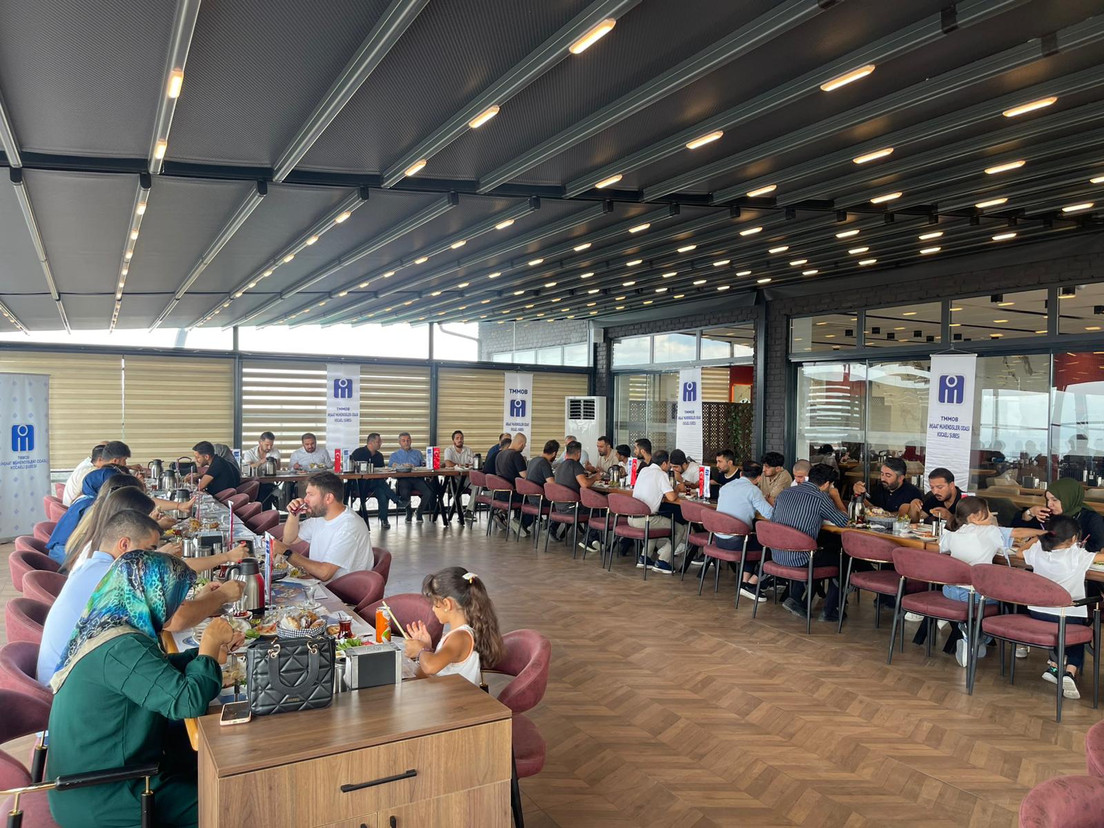 Dilovası’nda Kahvaltıda Buluştu (2)