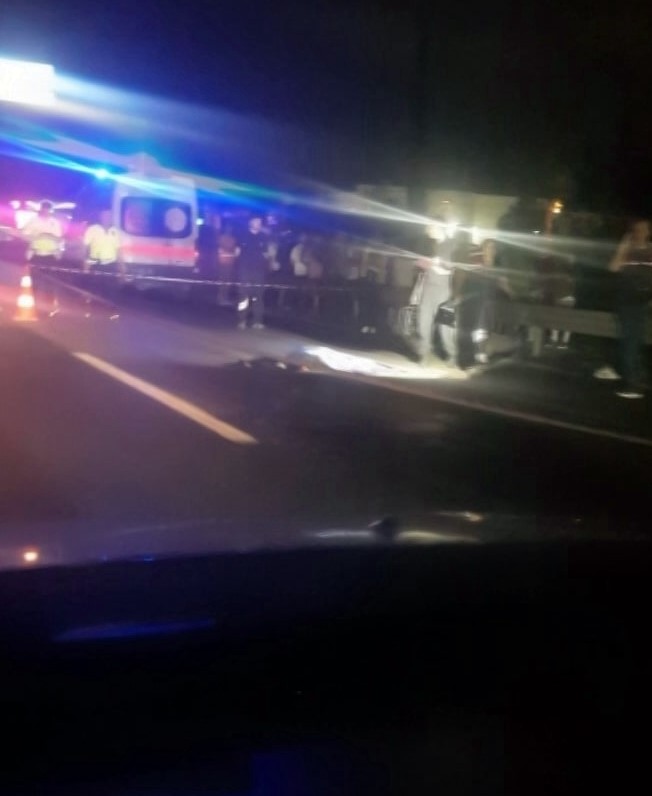 Feci Kaza! Suv’un Çarptığı Kadın Hayatını Kaybetti 02