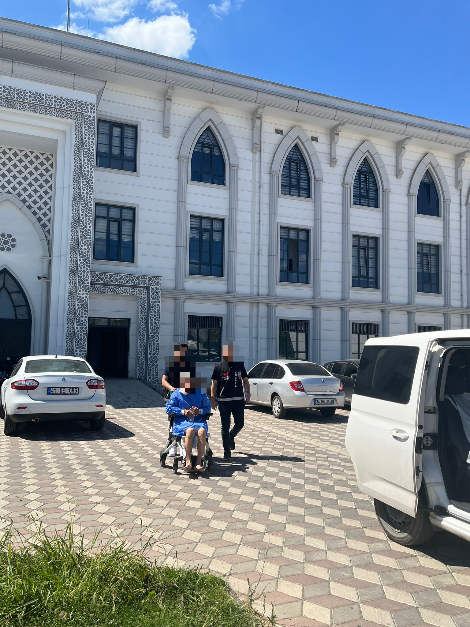 Gebze'de Eşini Öldürüp İntihara Kalkışan Şahıs Tutuklandı