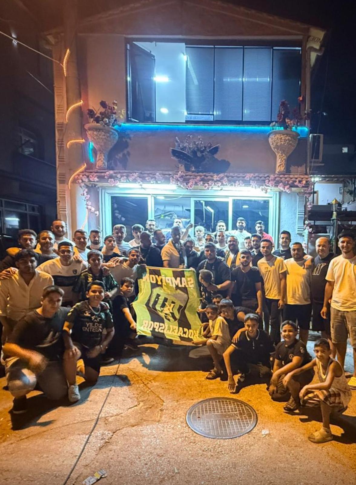 Hodri Meydan Kuruçeşme'de Toplantı Yaptı-1