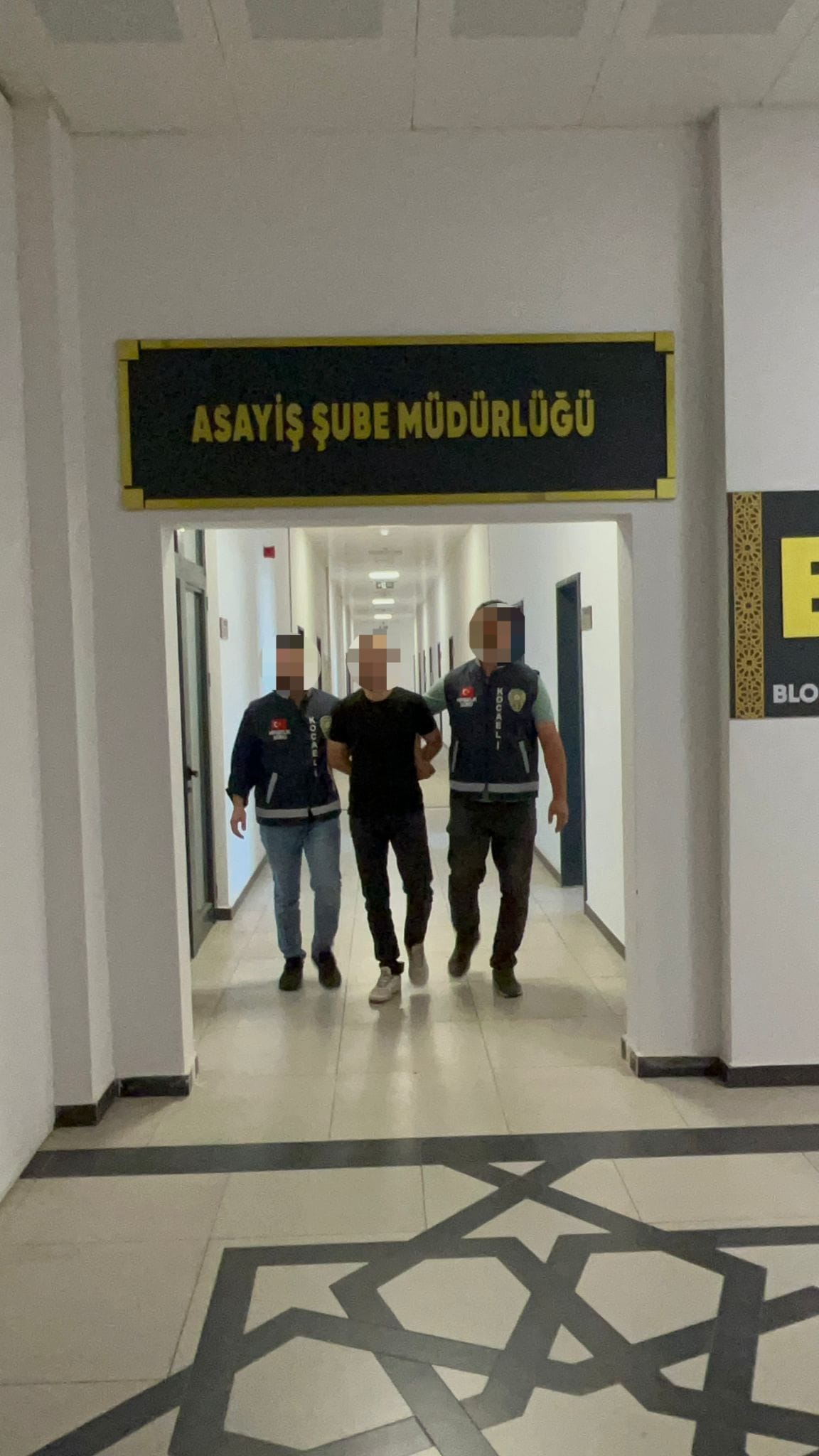 İzmit’te Kablo Hırsızlığı Zanlısı Yakalandı