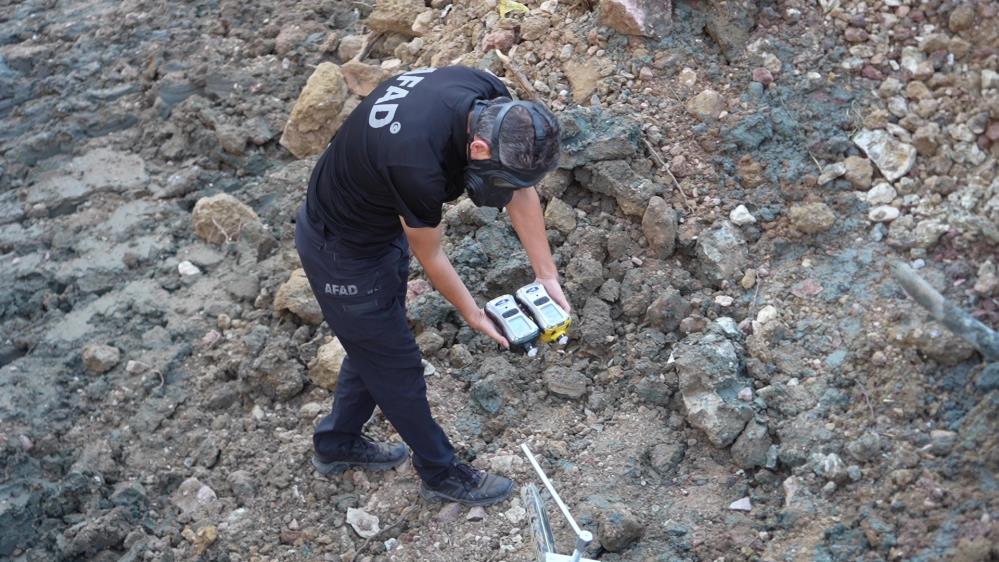 İzmit’te Kazı Çalışması Sırasında Doğal Gaz Borusu Delindi (2)