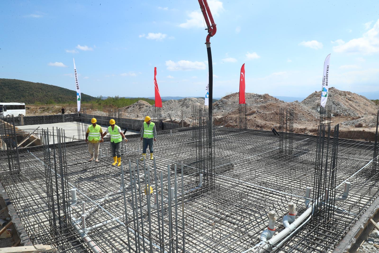 İzmit’te Sokak Hayvanları İçin Modern Yaşam Alanı Temeli Atıldı2